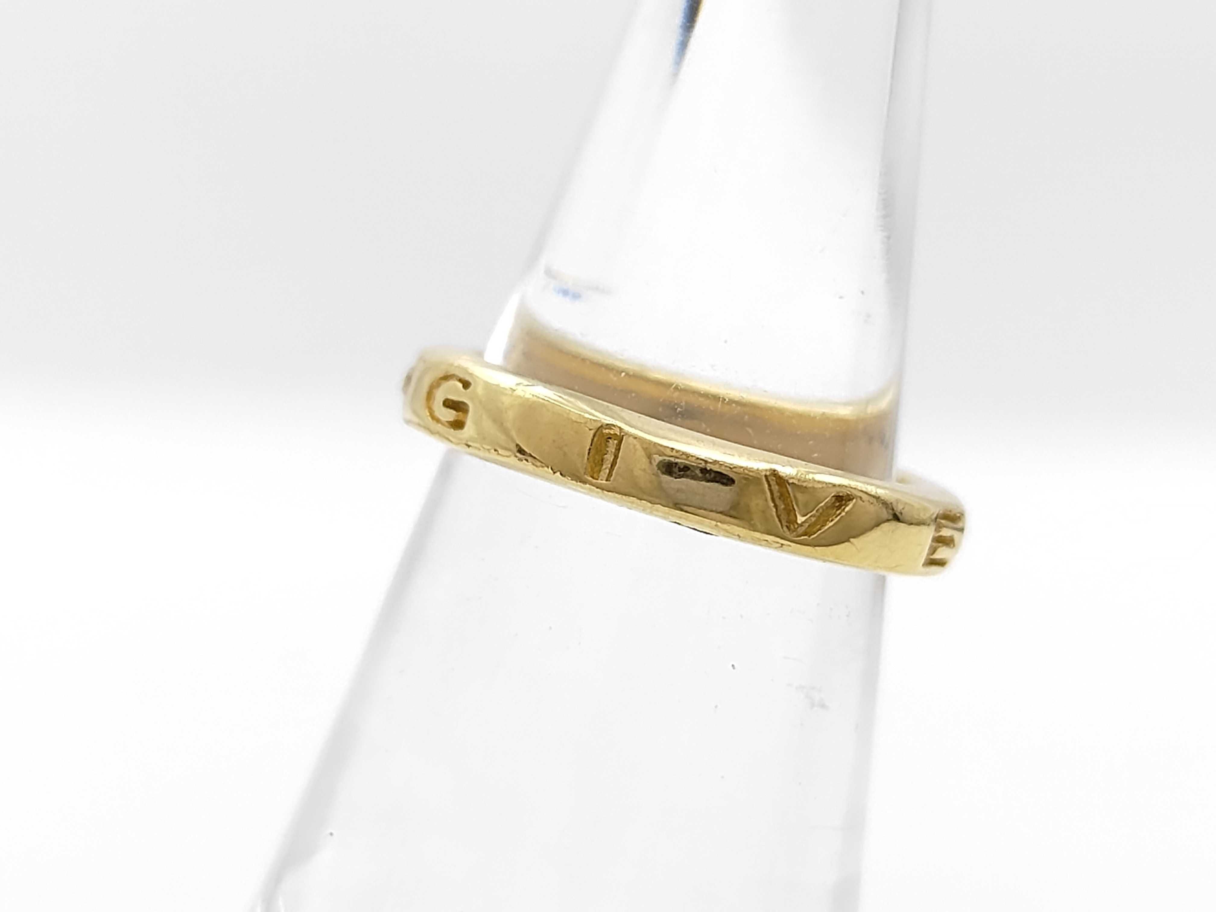 Gold Ring — view 2