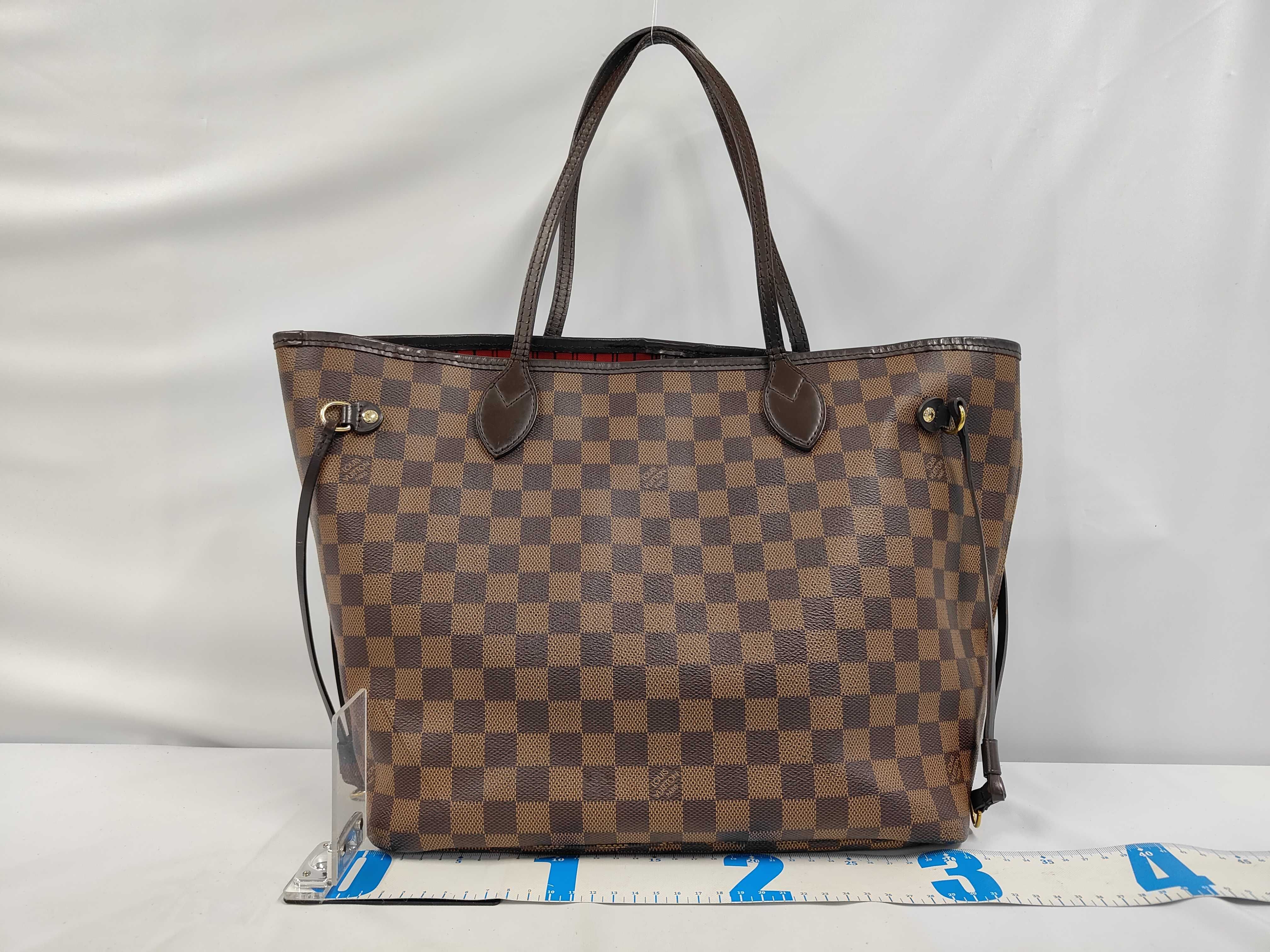 Damier Neverfull MM Shoulder Tote Bag with Pouch — view 2