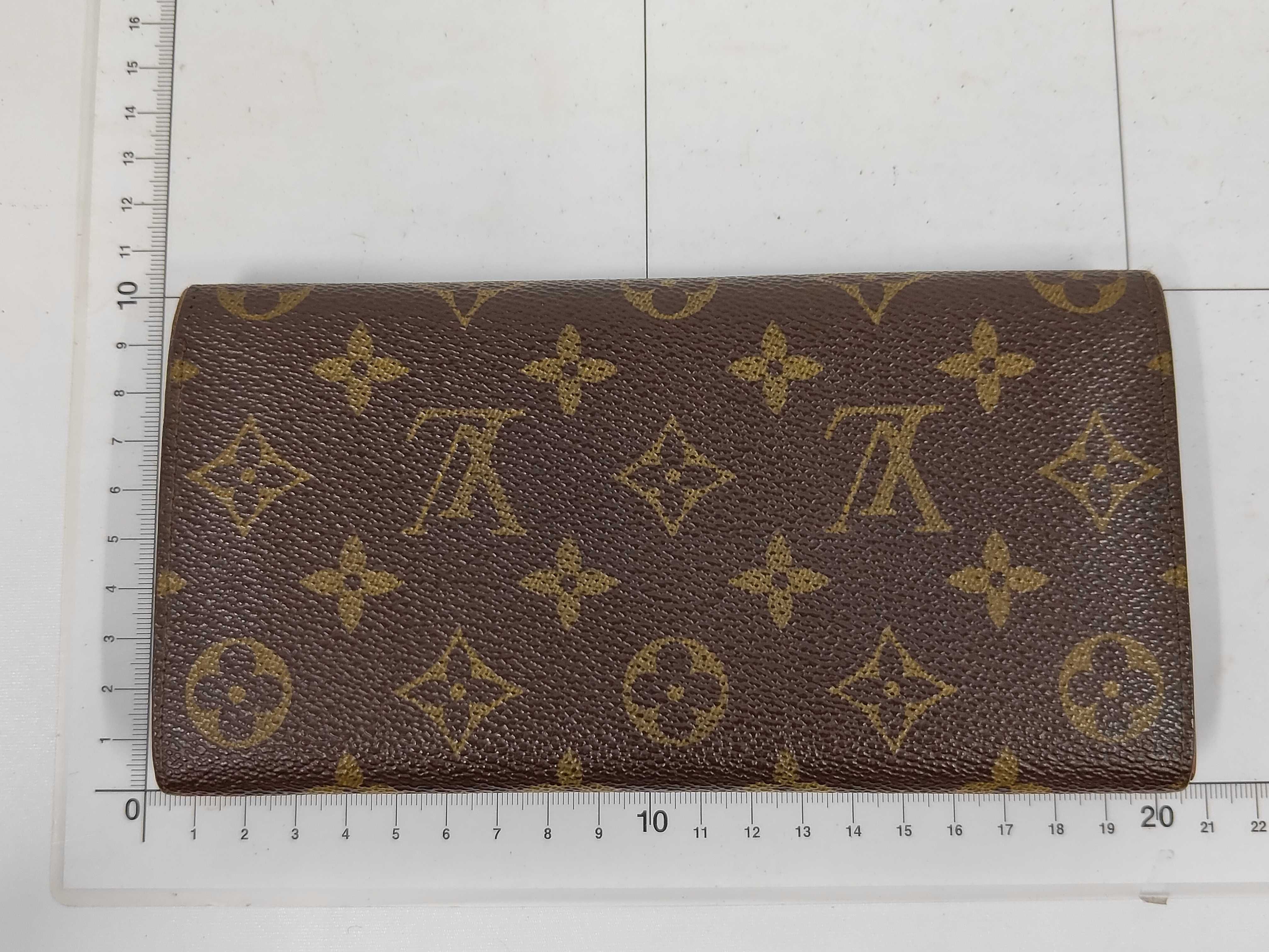 Monogram / Monogram / Pochette Porte Monnaie Credit / M61725 / 882 AN / Long Wallet / PVC Wallet — view 2