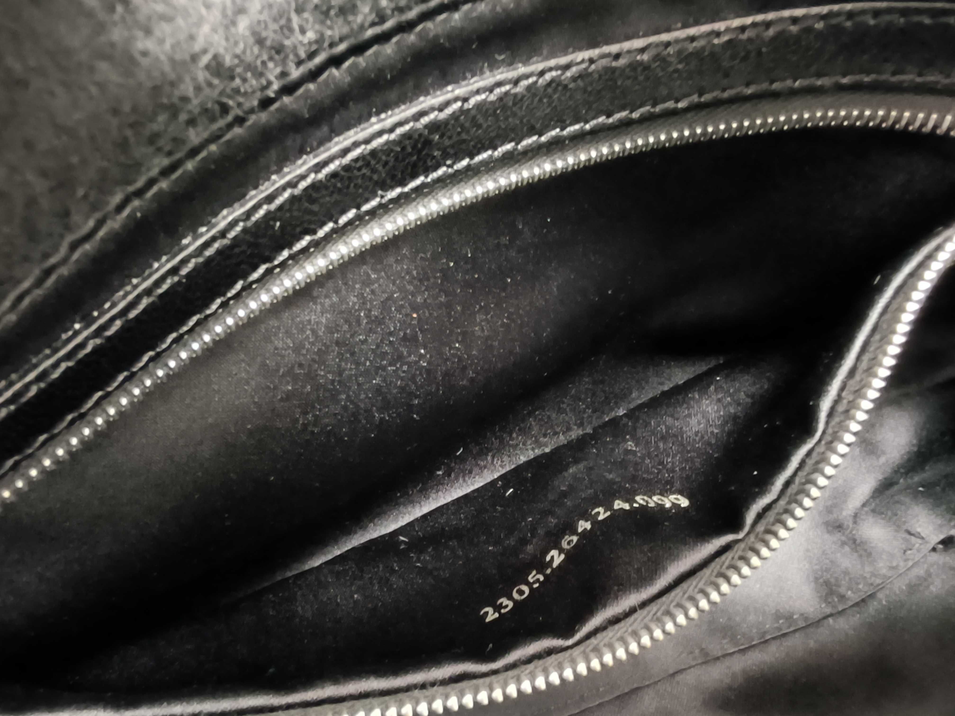 Mamma Fendi Mamma Bucket Cashmere Shoulder Bag — view 11