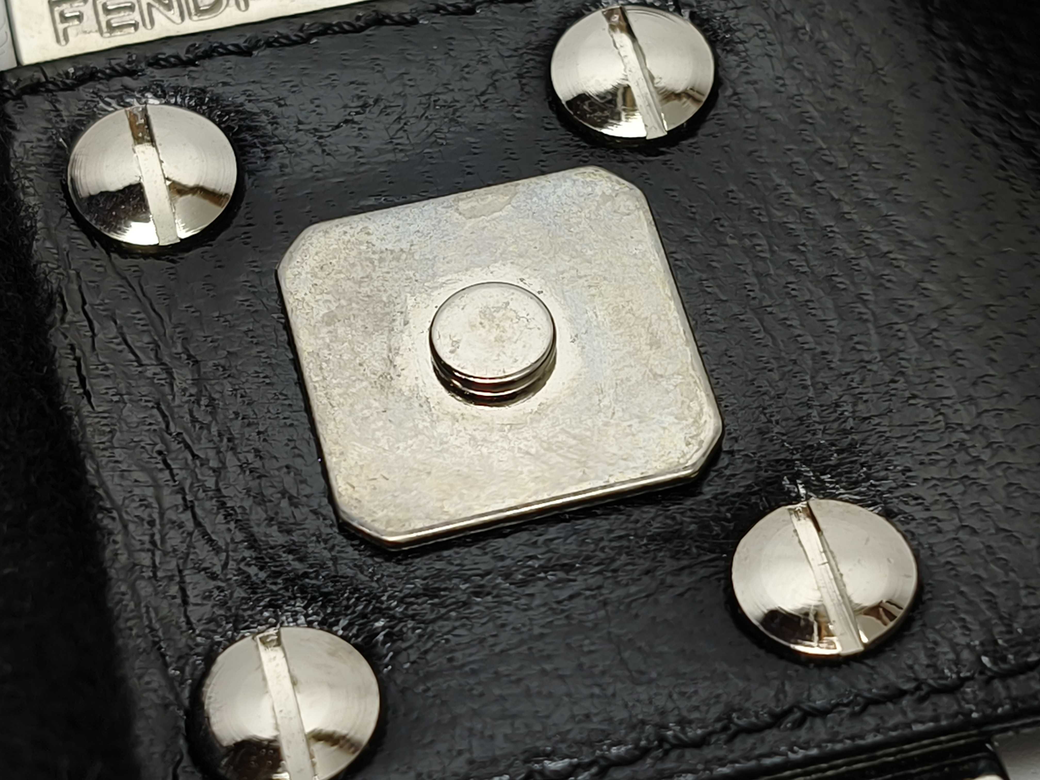 Mamma Fendi Mamma Bucket Cashmere Shoulder Bag — view 14