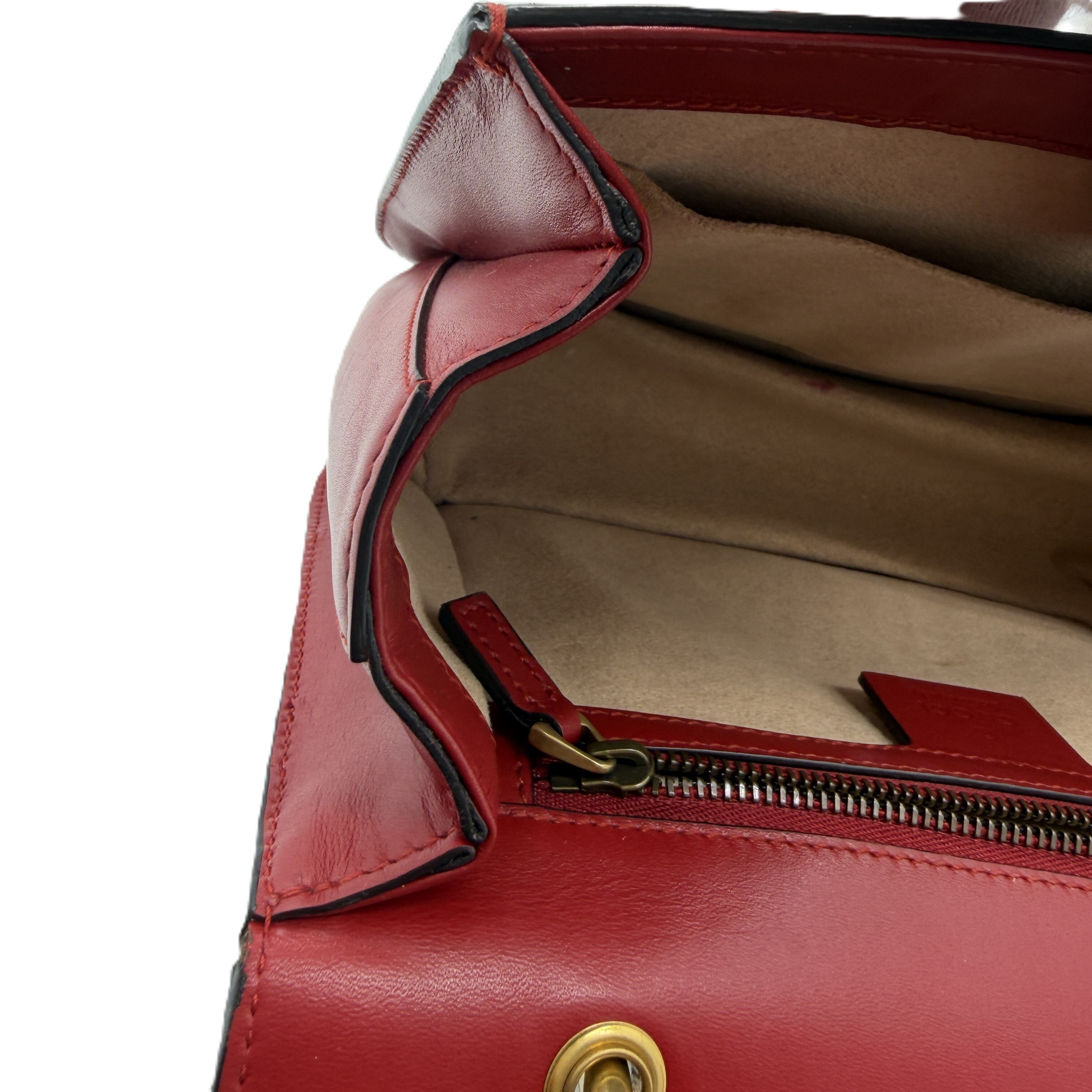 Queen Margaret Bee Colorblock Shoulder Bag — view 11