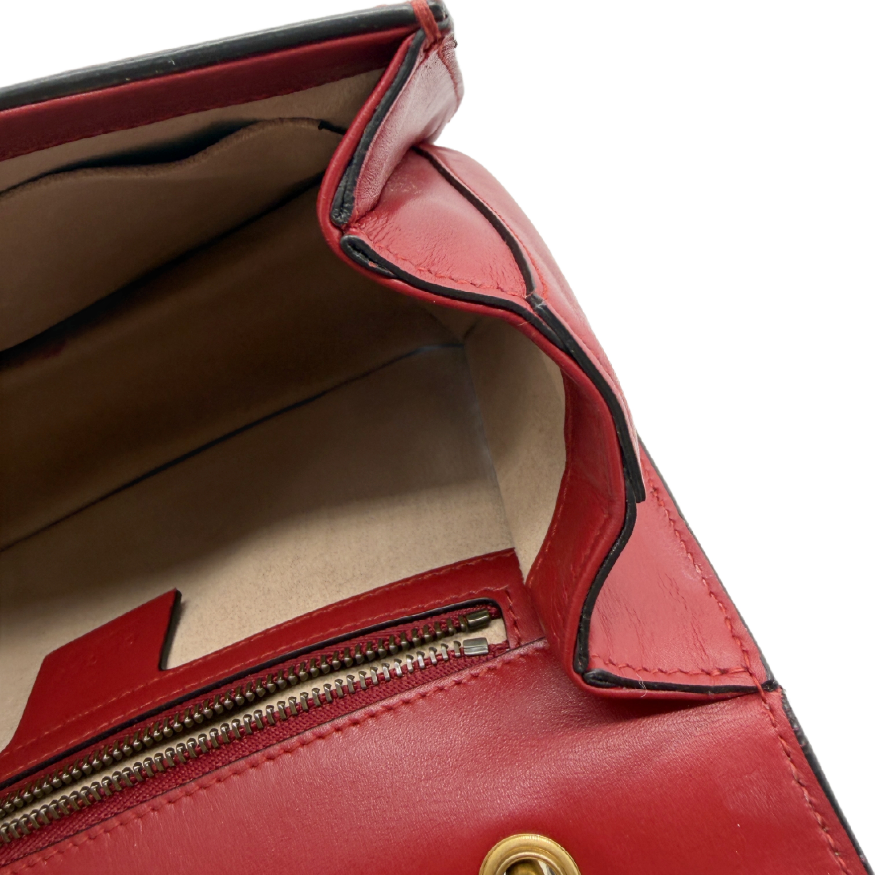 Queen Margaret Bee Colorblock Shoulder Bag — view 10