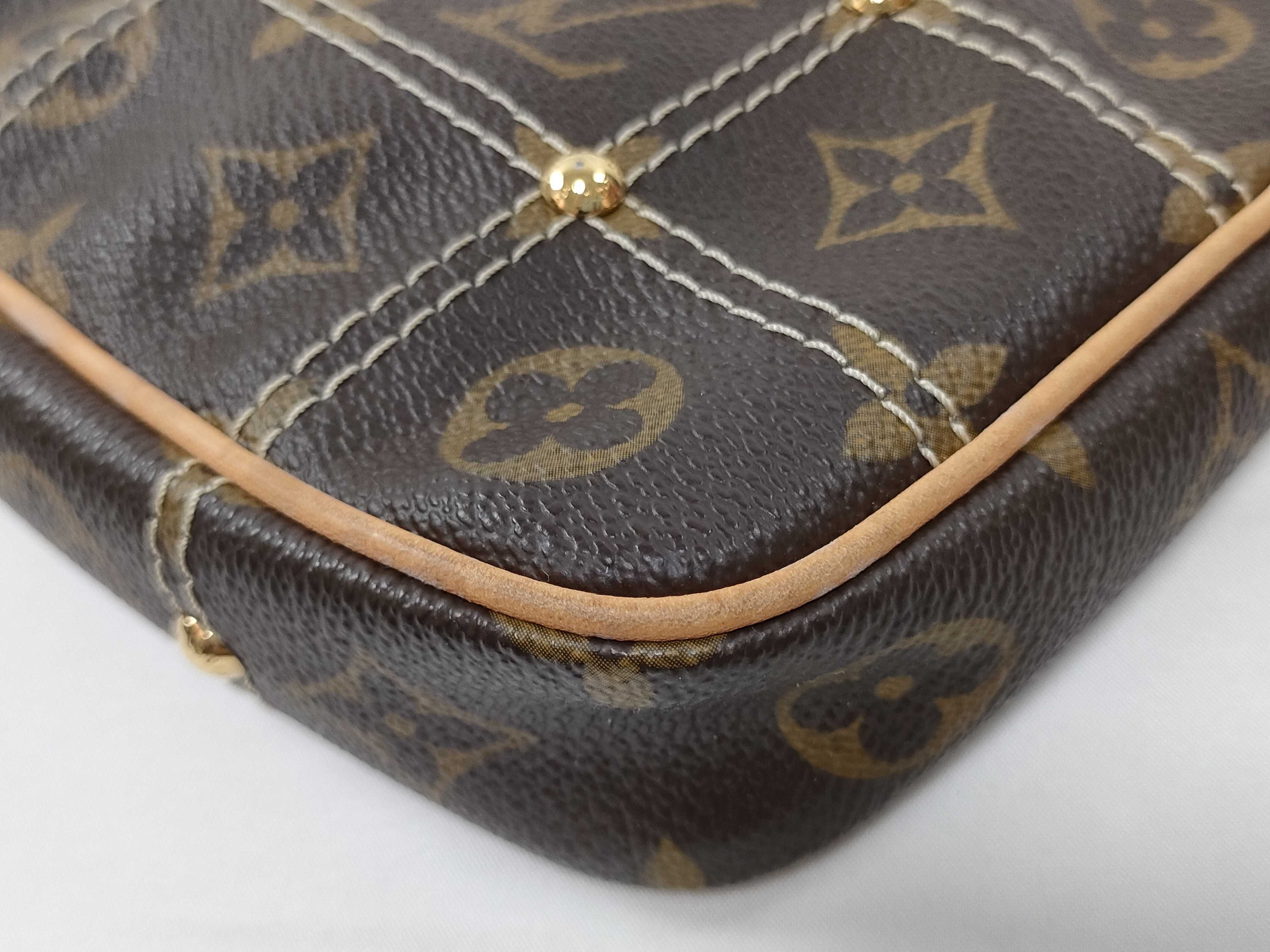 Monogram Vuitton Monogram Rivete Pochette Accessoires M40141 CA0037 Brown Pouch — view 4