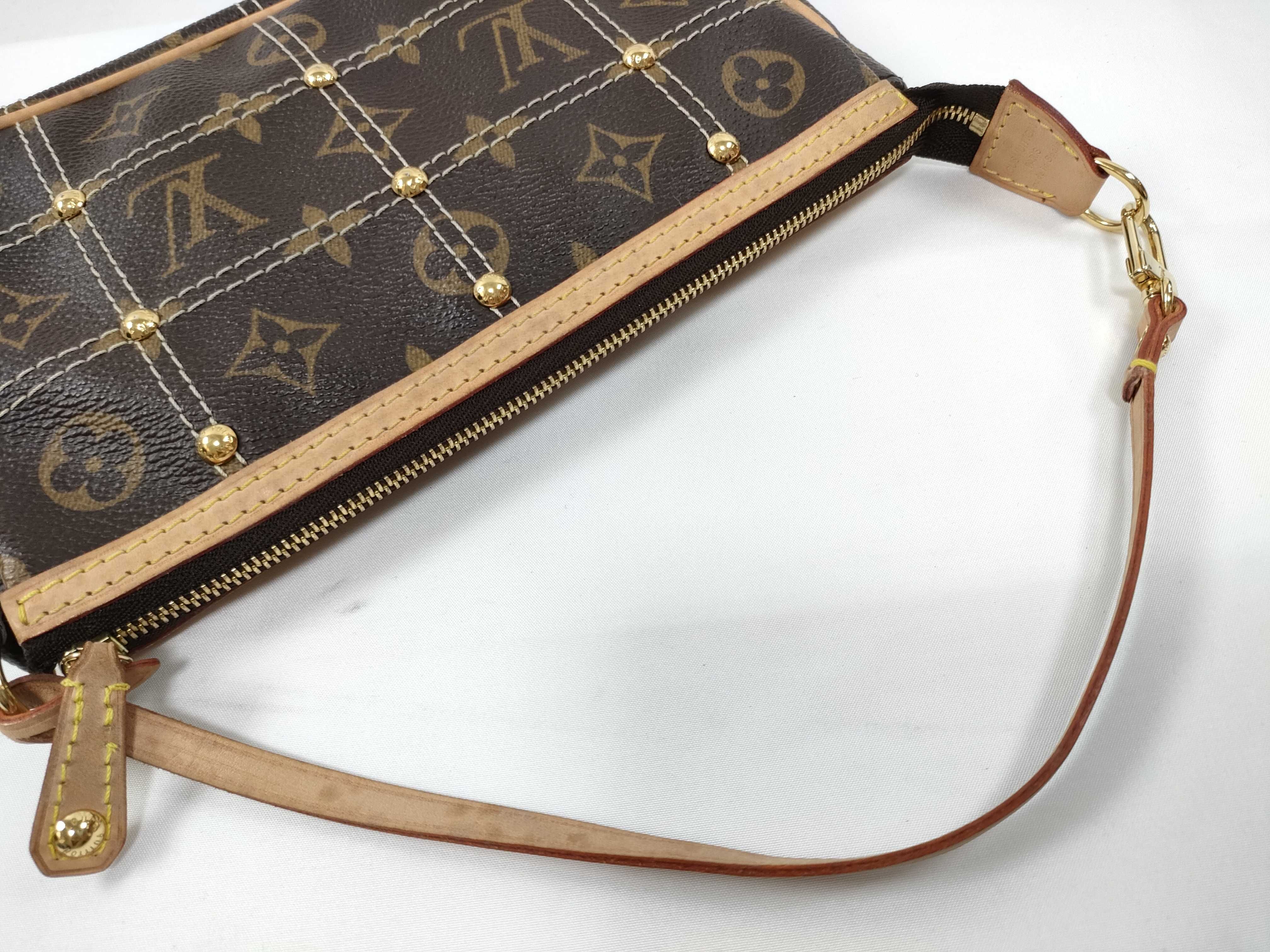 Monogram Vuitton Monogram Rivete Pochette Accessoires M40141 CA0037 Brown Pouch — view 5