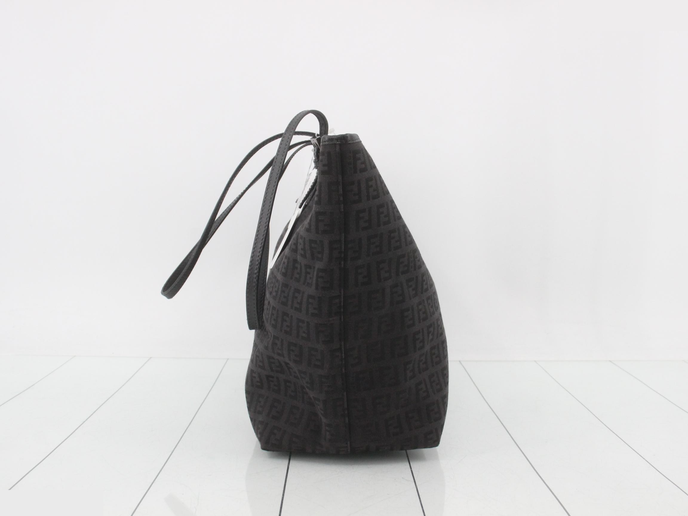 Zucchino Tote Bag — view 3