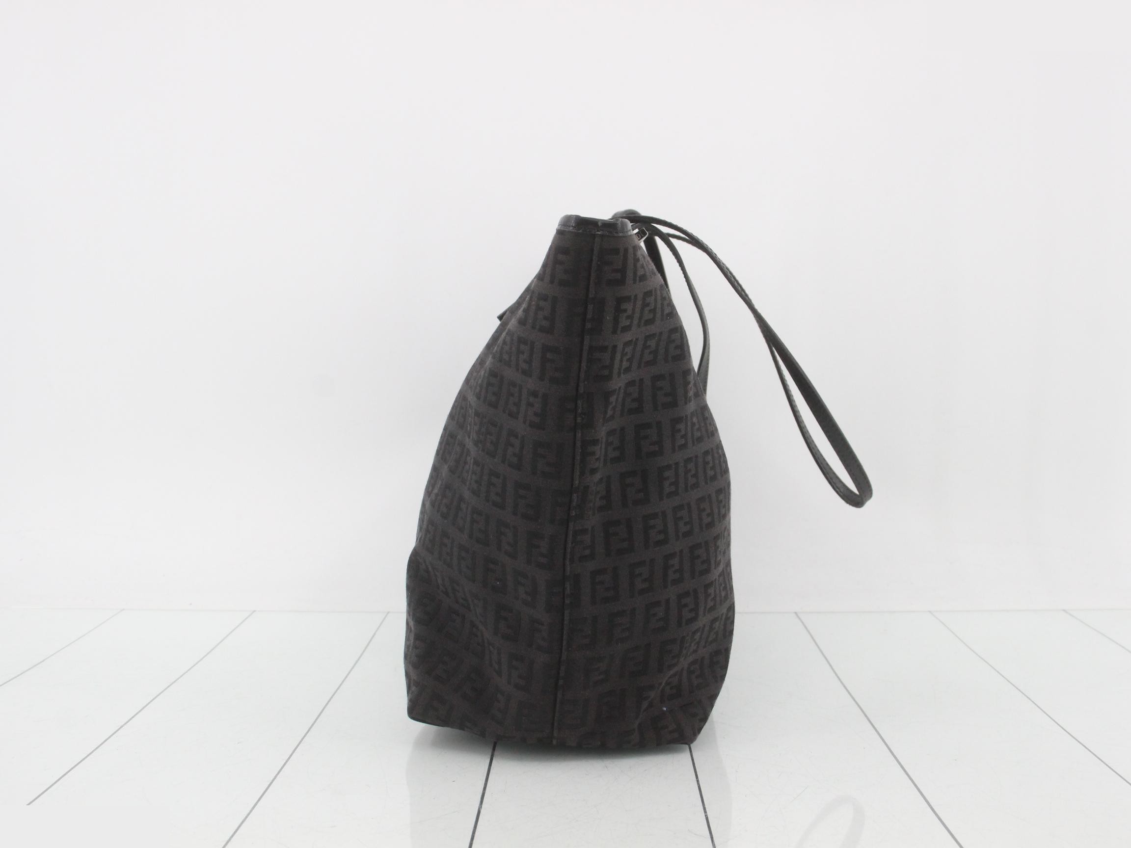 Zucchino Tote Bag — view 4