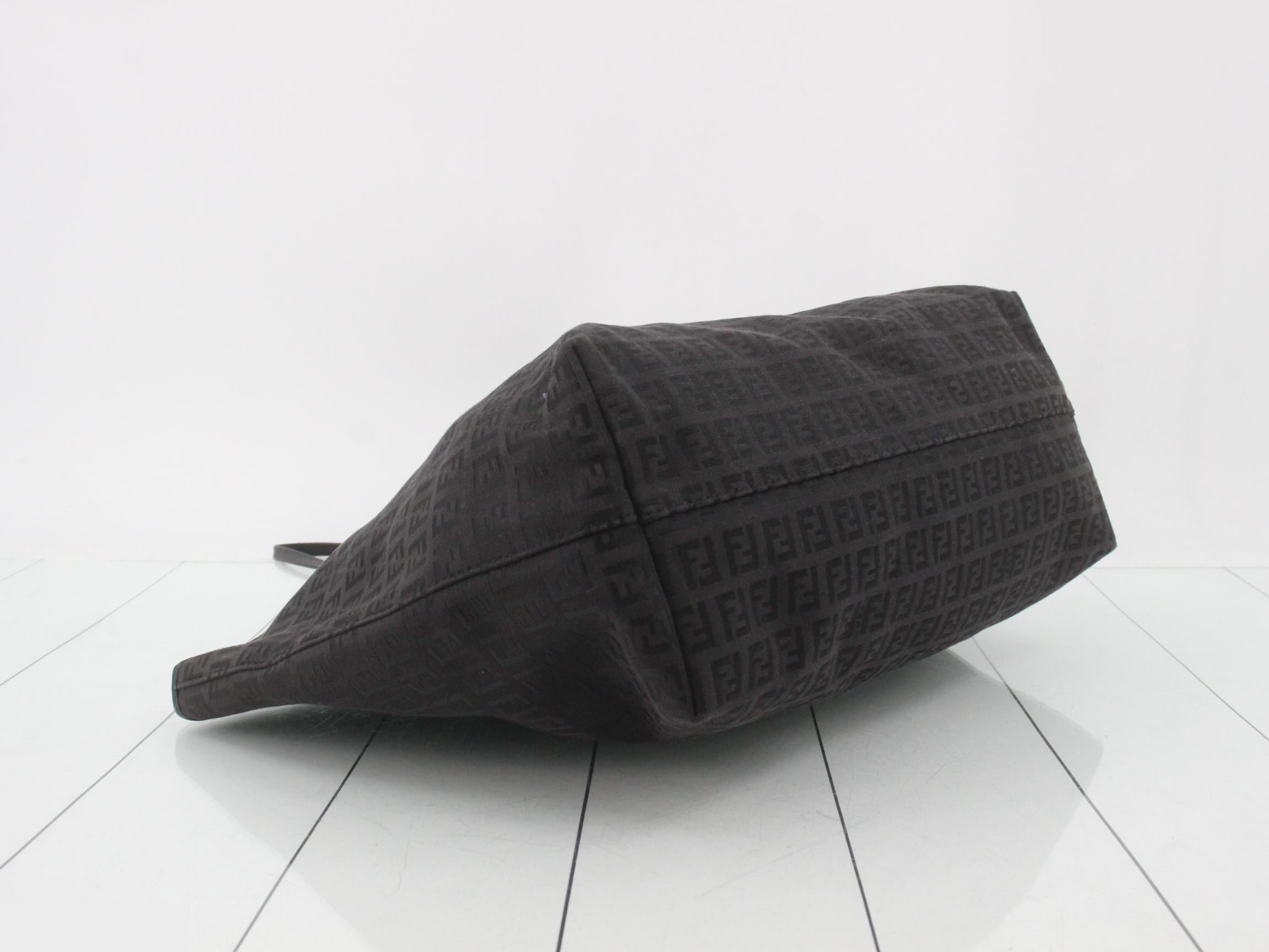 Zucchino Tote Bag — view 5
