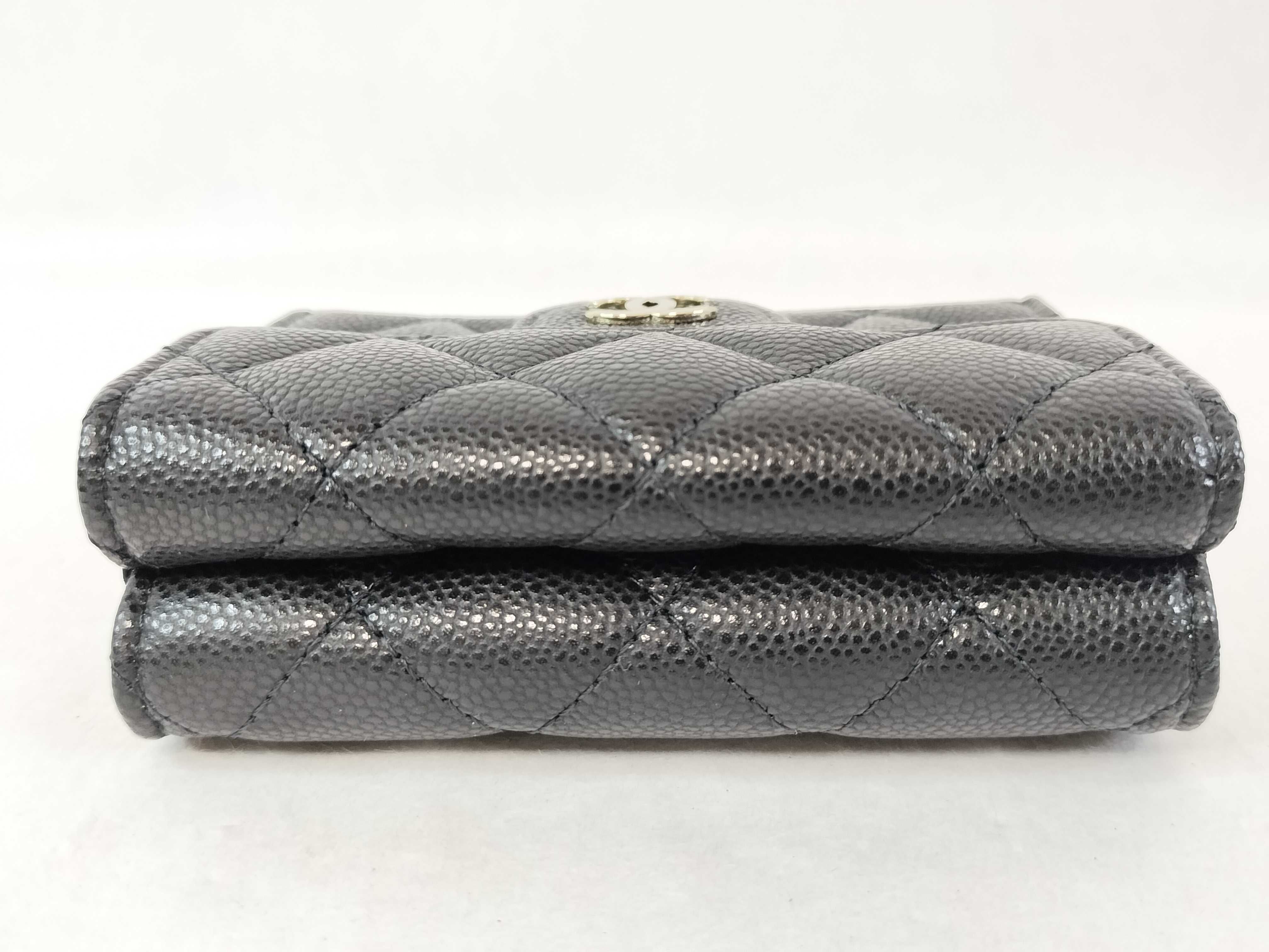 Caviar Skin Compact Wallet — view 6