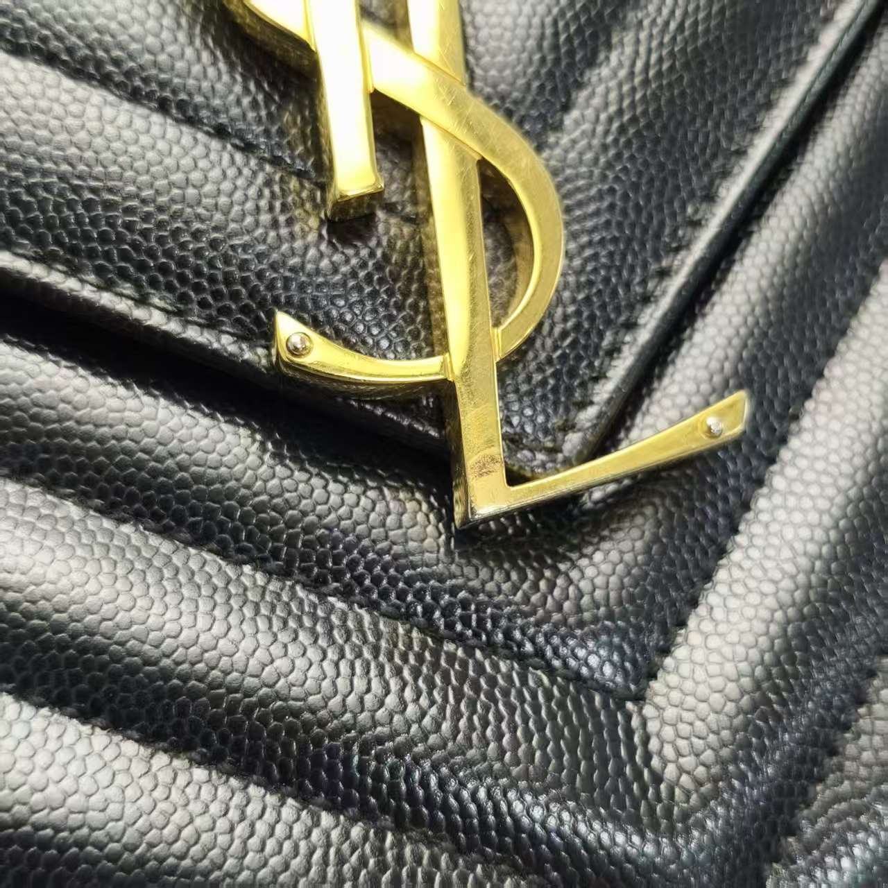 【*Shipped from: China*】Yves Saint Laurent Envelope Leather Shoulder Bag — view 15