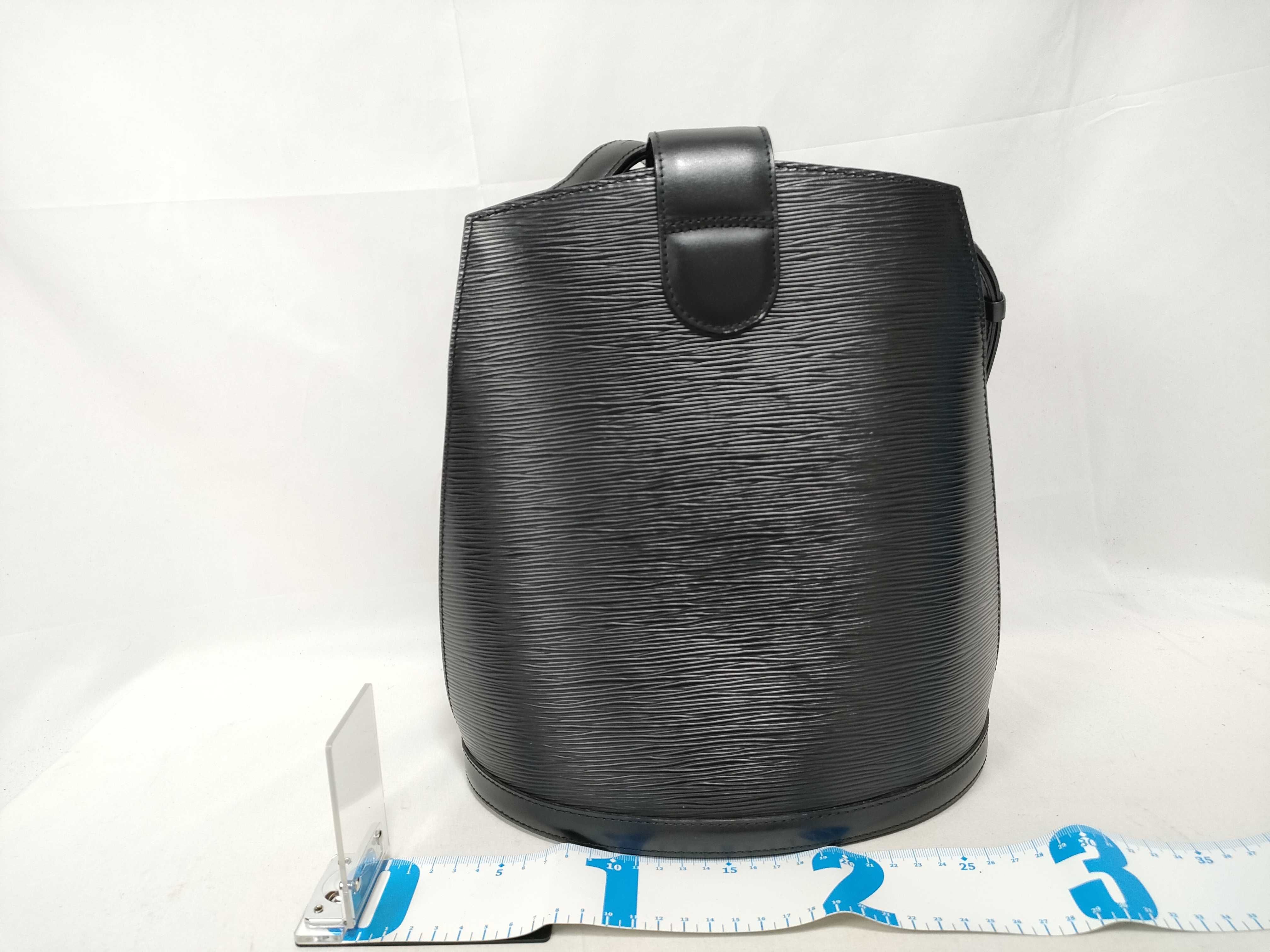 Epi Leather M52252 Epi Cluny Leather Black Shoulder Bag — view 2