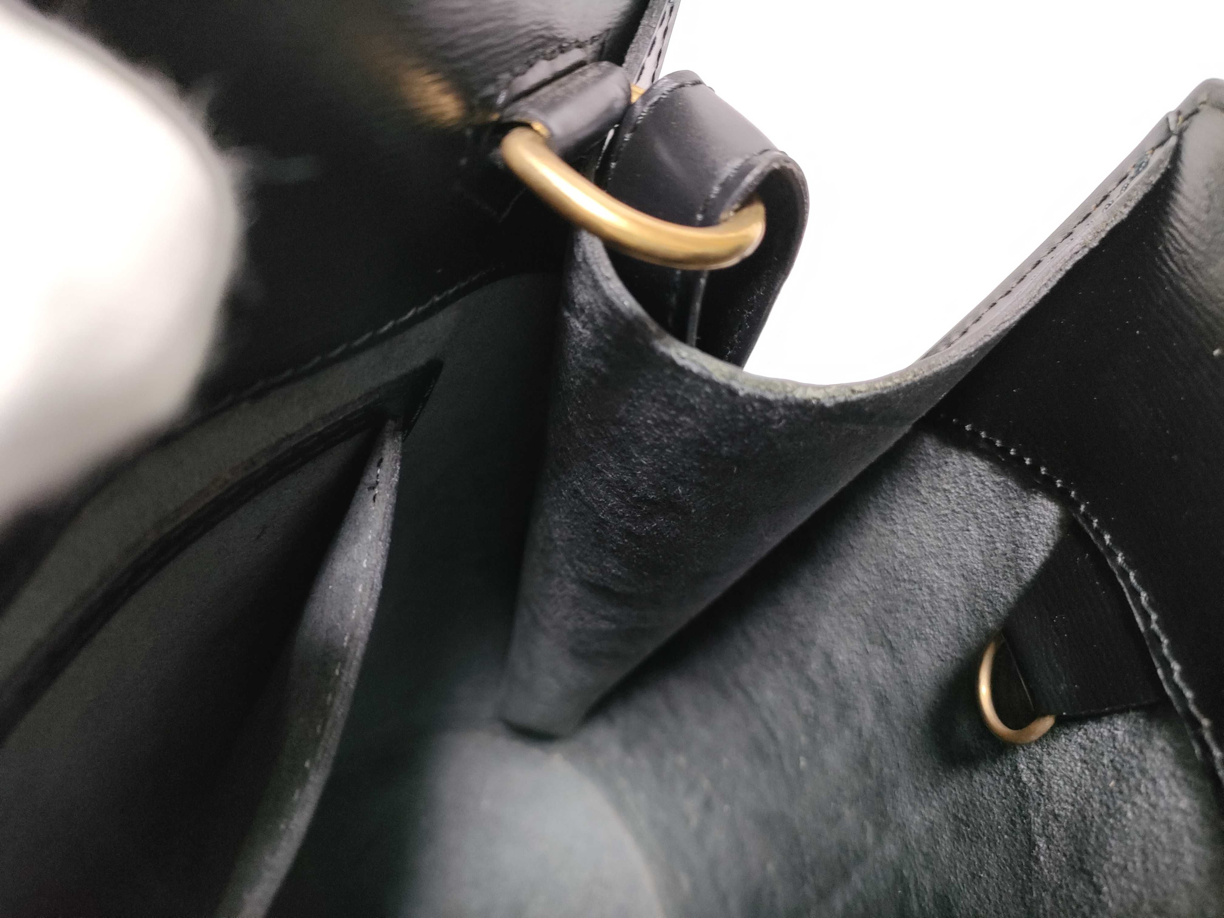 Epi Leather M52252 Epi Cluny Leather Black Shoulder Bag — view 13