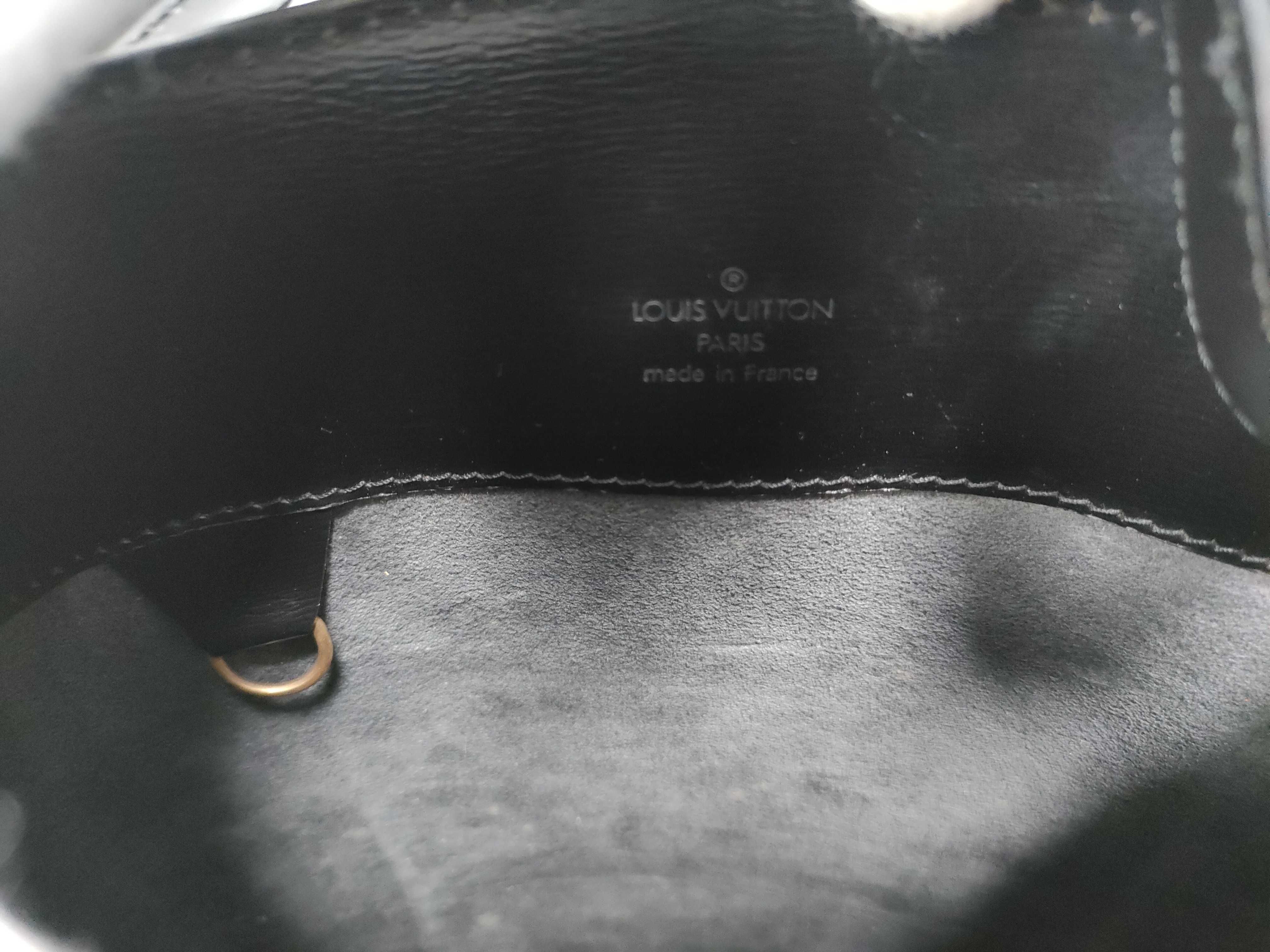 Epi Leather M52252 Epi Cluny Leather Black Shoulder Bag — view 15
