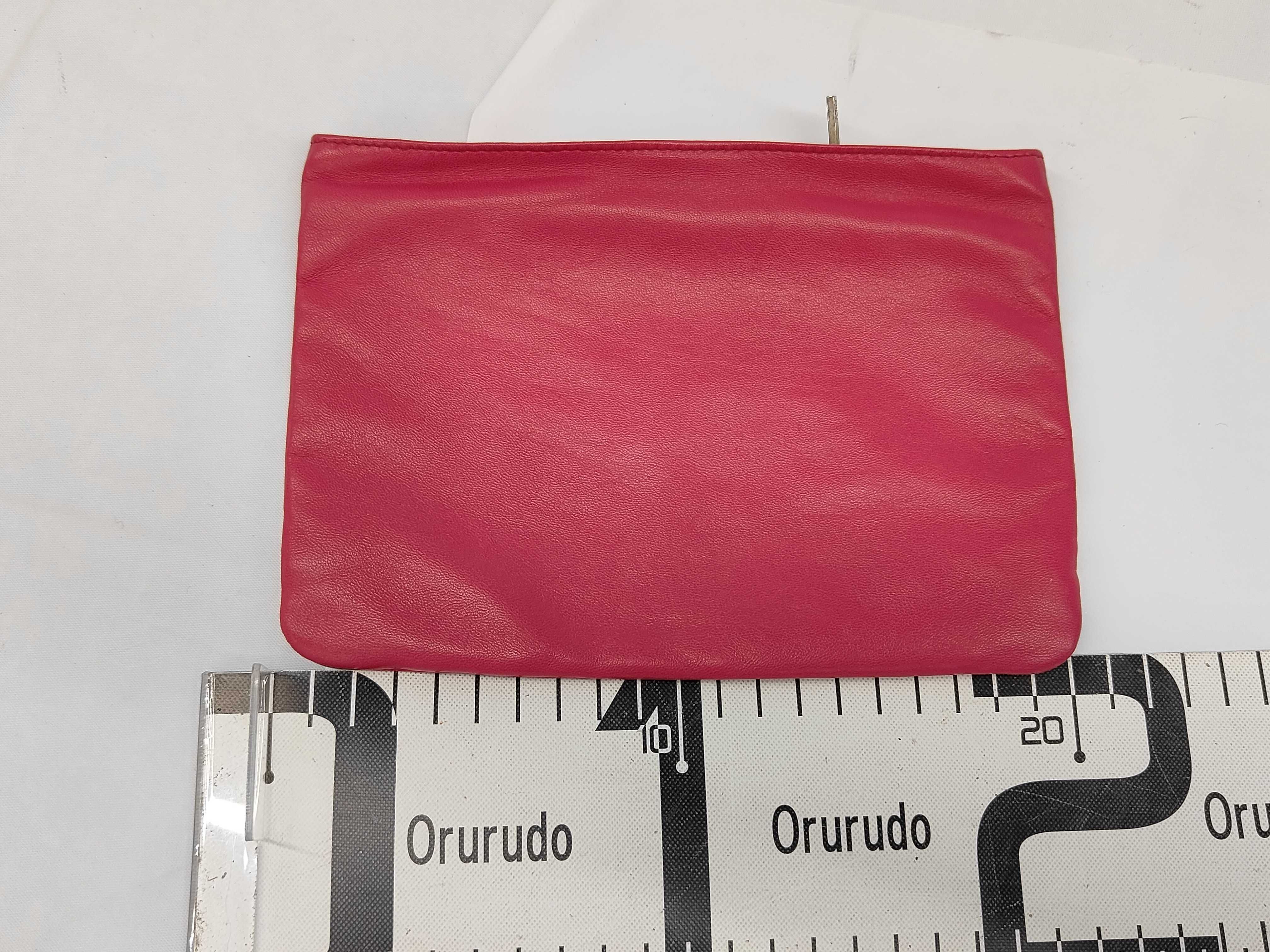 pouch — view 2