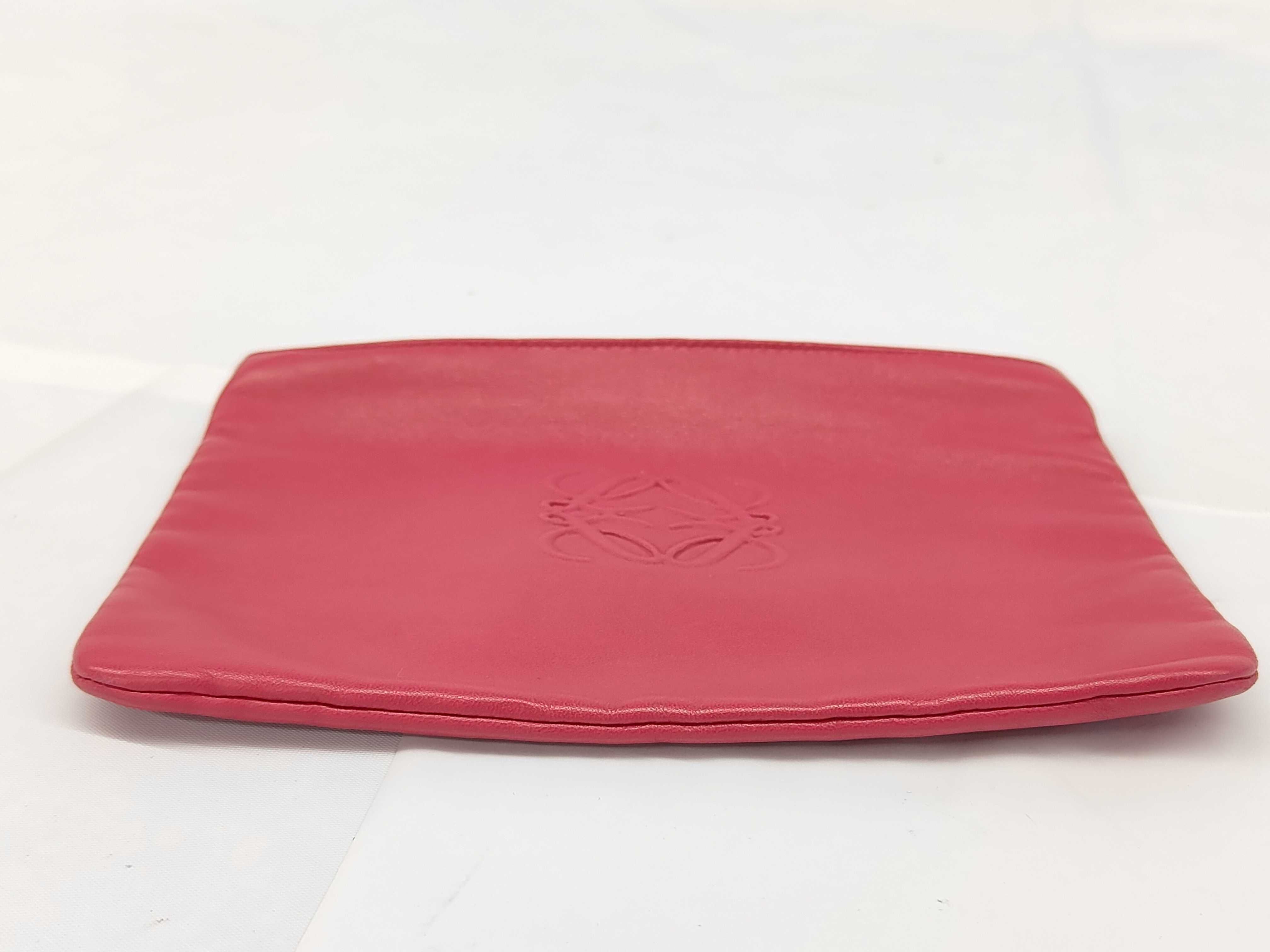 pouch — view 4