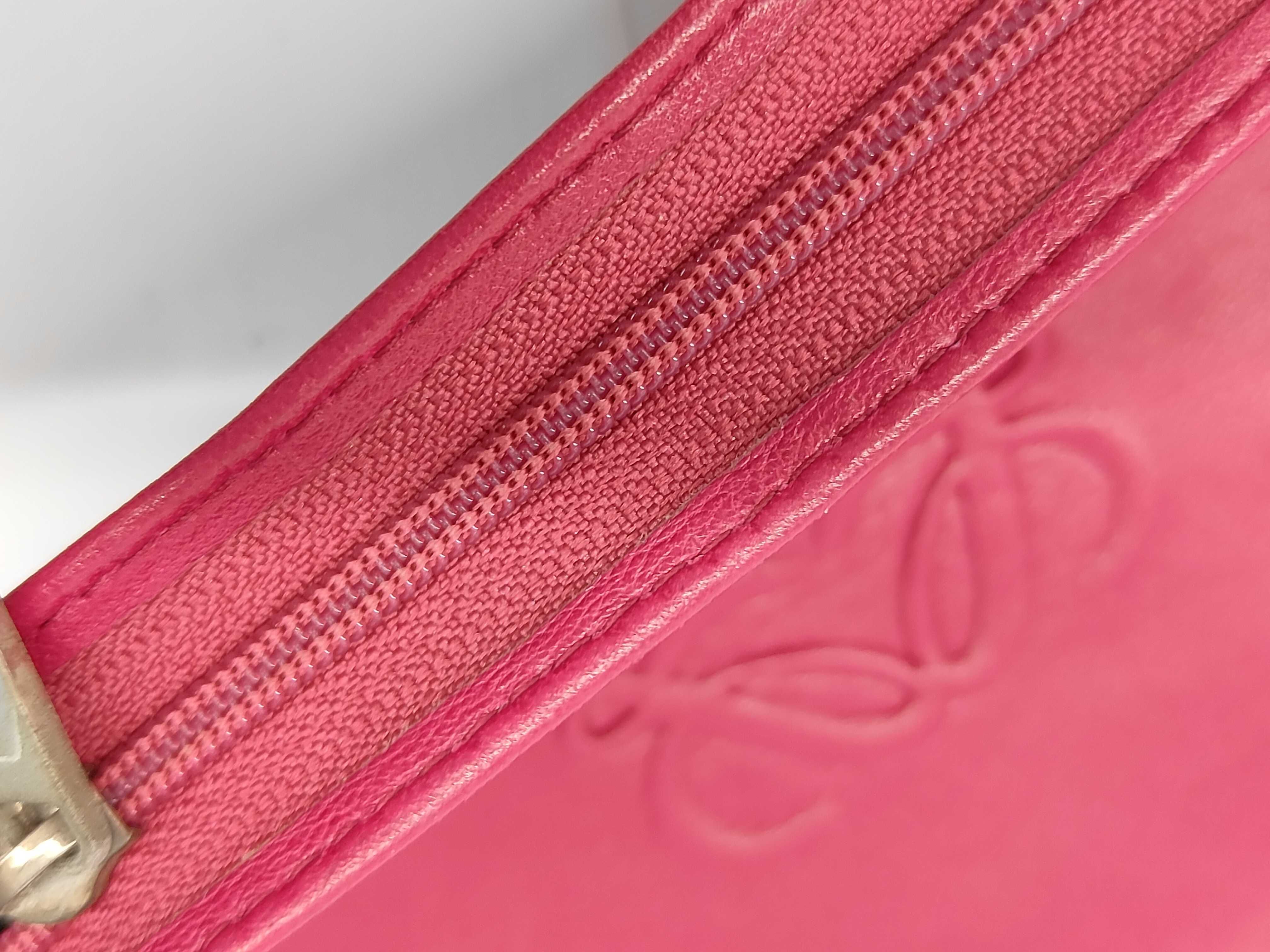 pouch — view 6
