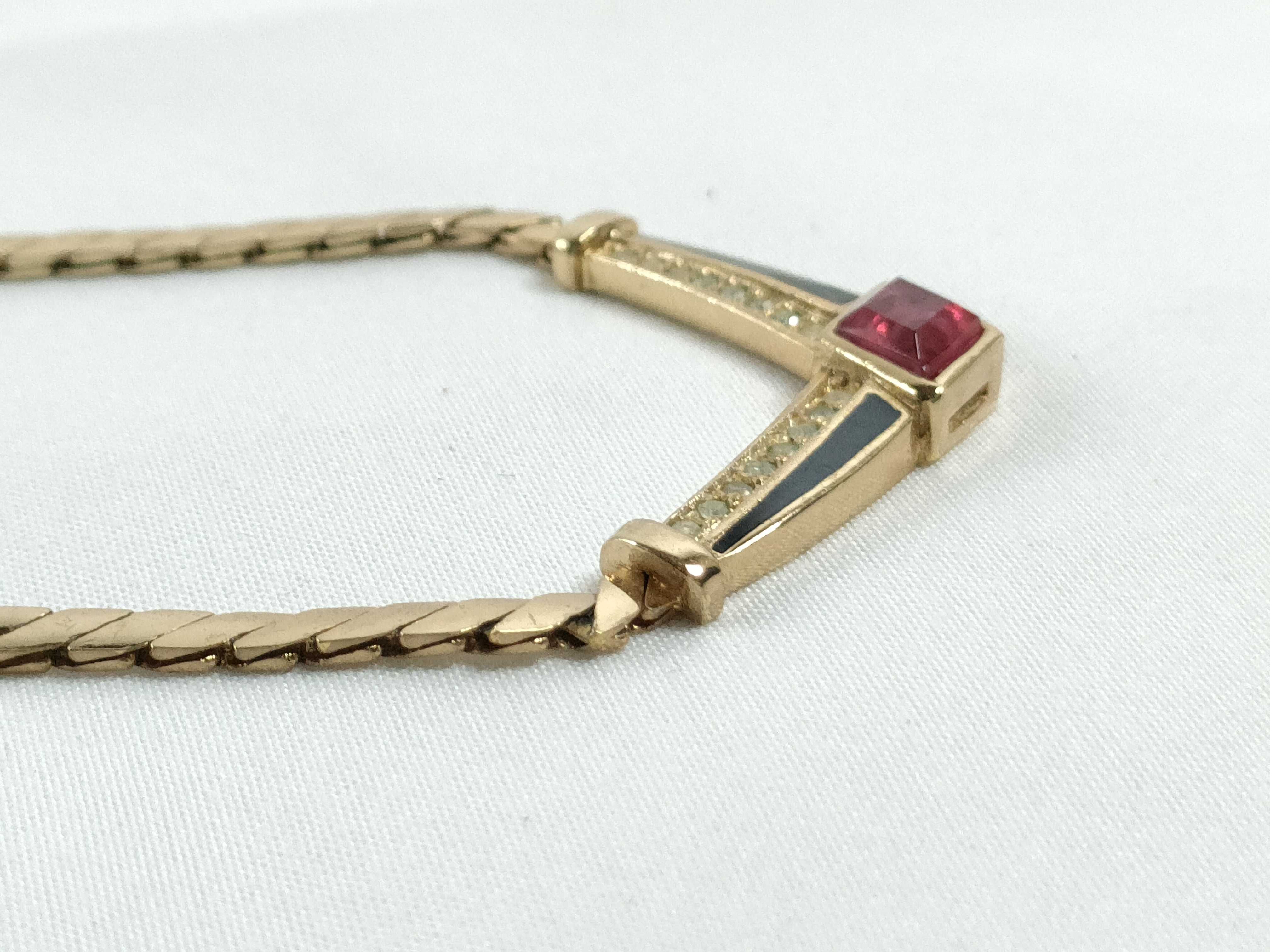 necklace — view 4