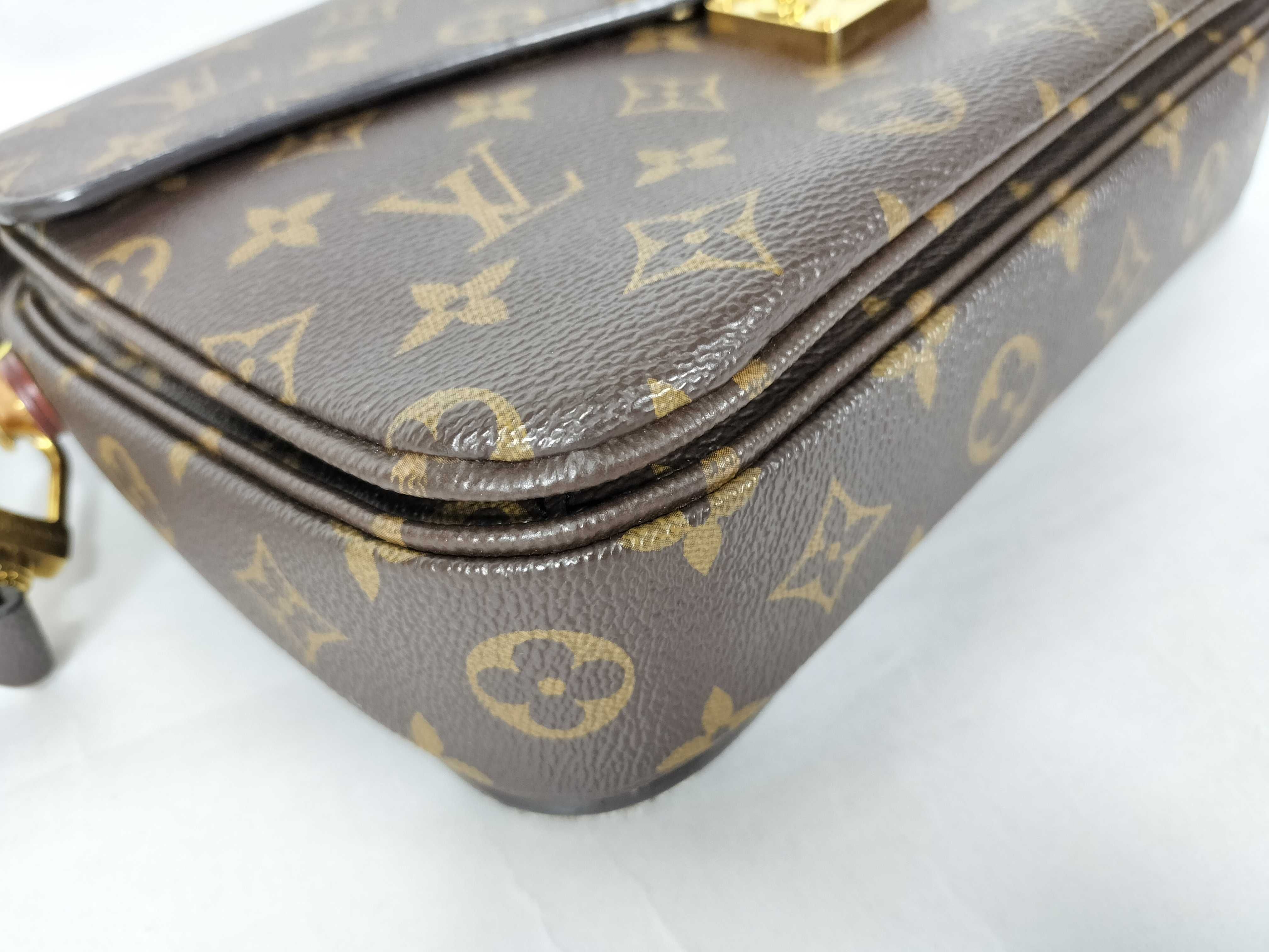 Monogram Metis Monogram DU4200 Shoulder Bag — view 8