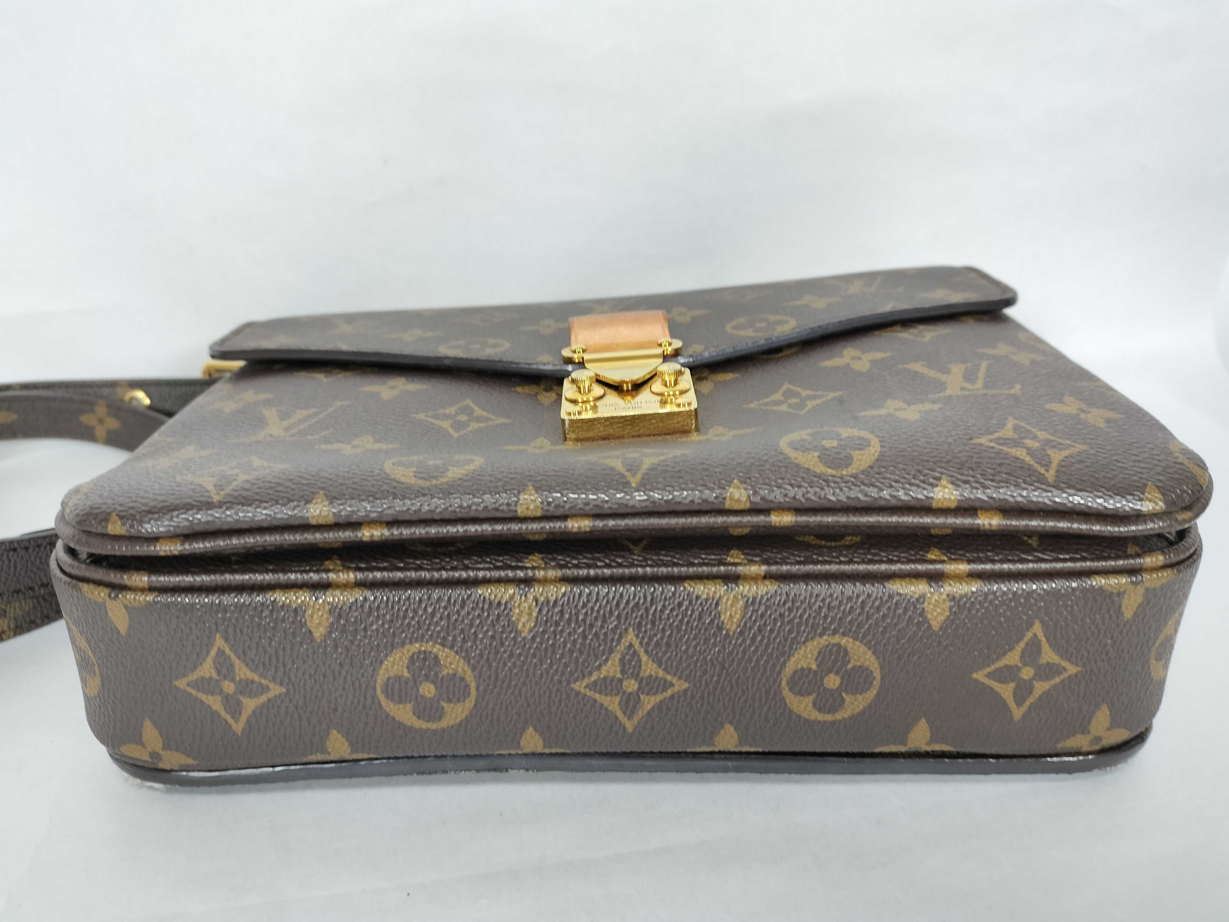 Monogram Metis Monogram DU4200 Shoulder Bag — view 9