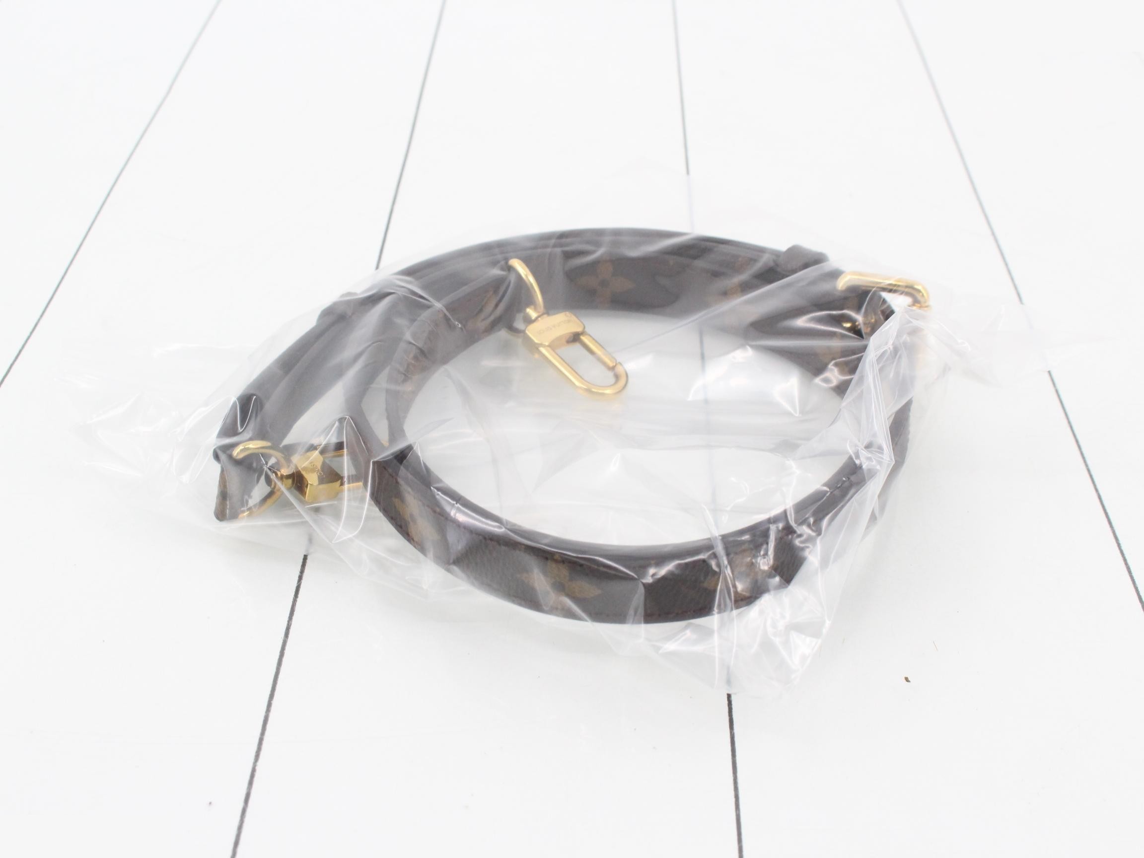 Monogram Pochette Metis MM 2-Way Handbag — view 7