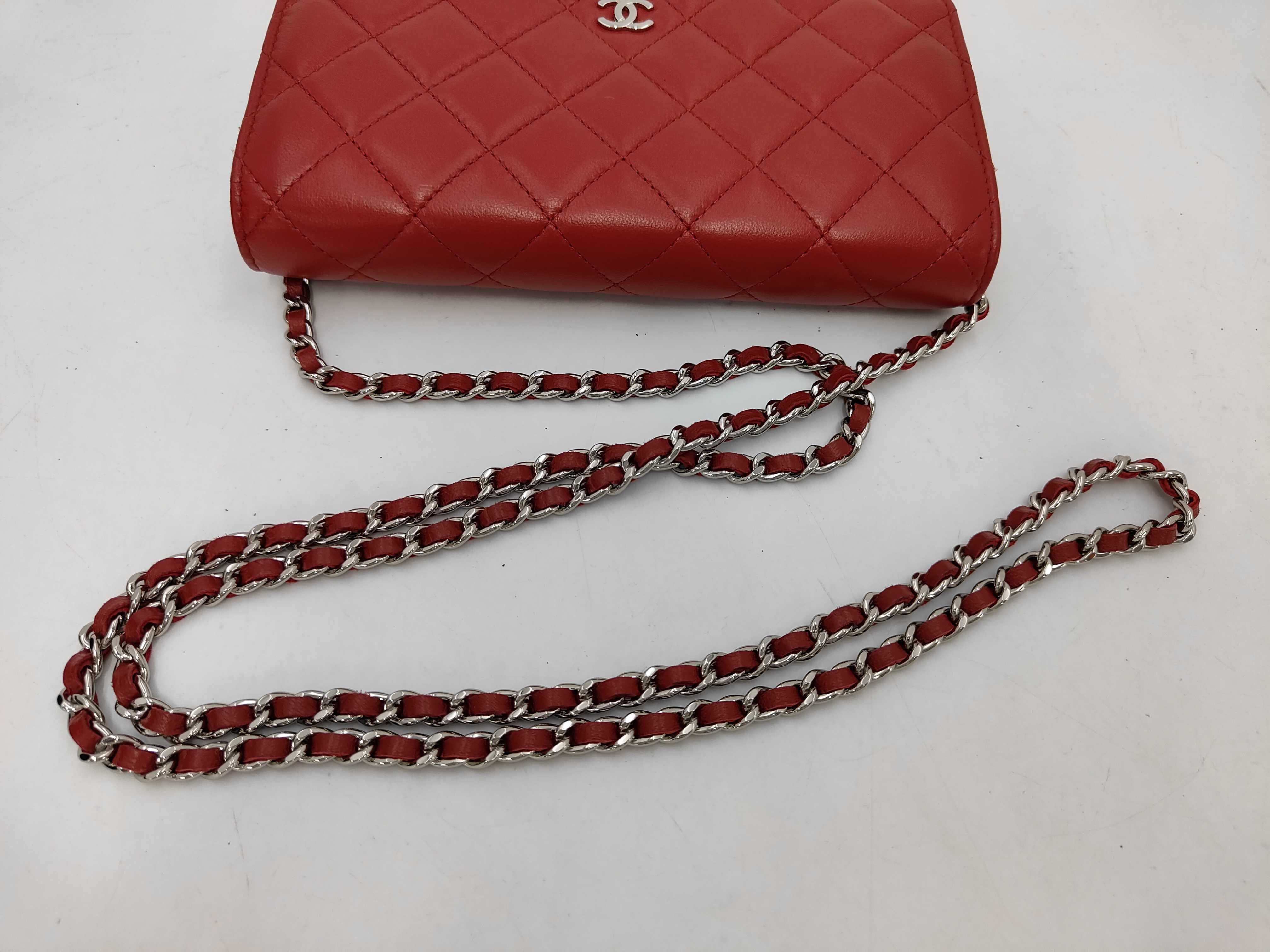 Matelassé Chain Wallet, Lambskin, Red, Silver & Gold Shoulder Bag — view 5