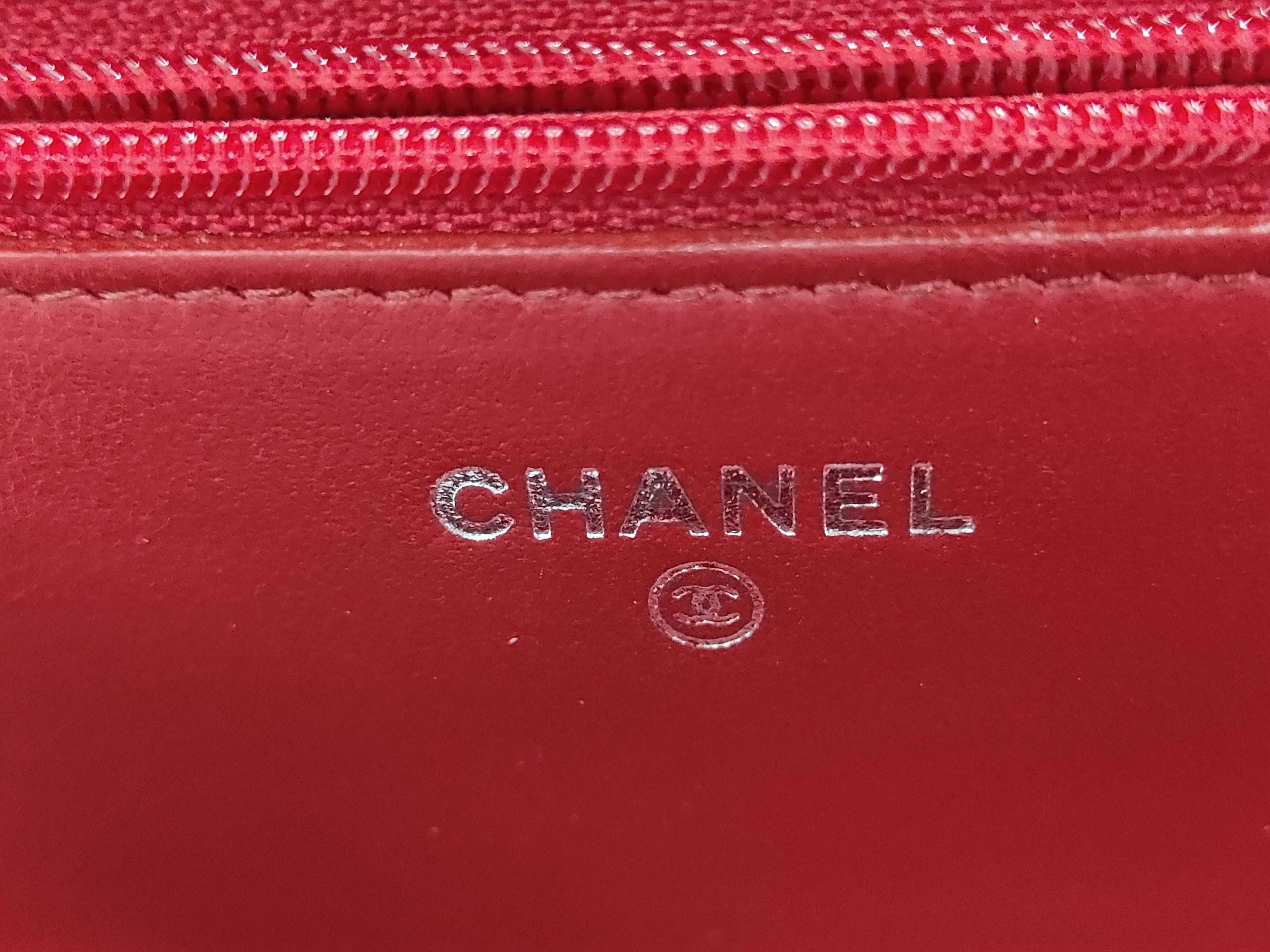 Matelassé Chain Wallet, Lambskin, Red, Silver & Gold Shoulder Bag — view 9