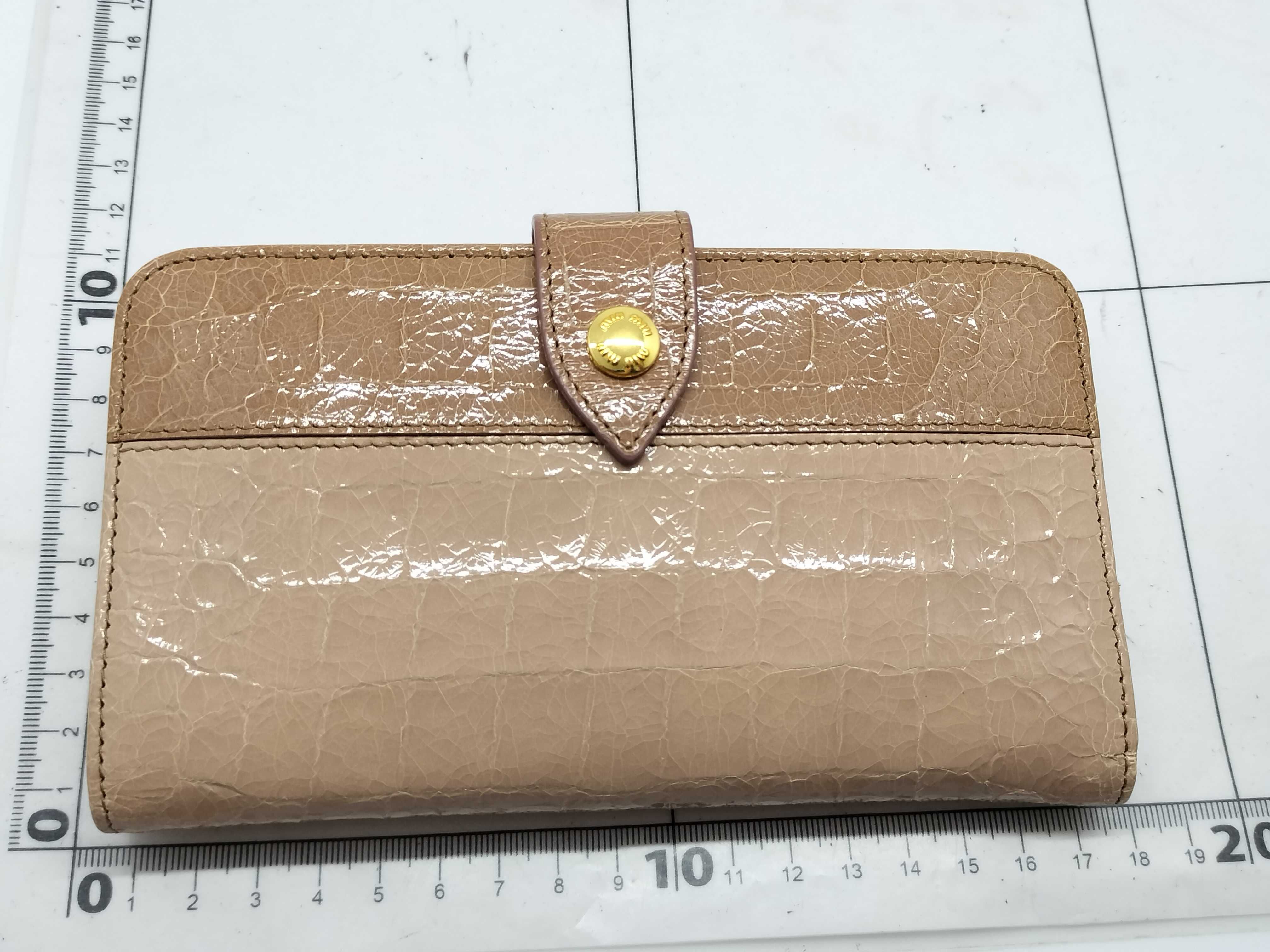 embossed coin purse — view 2
