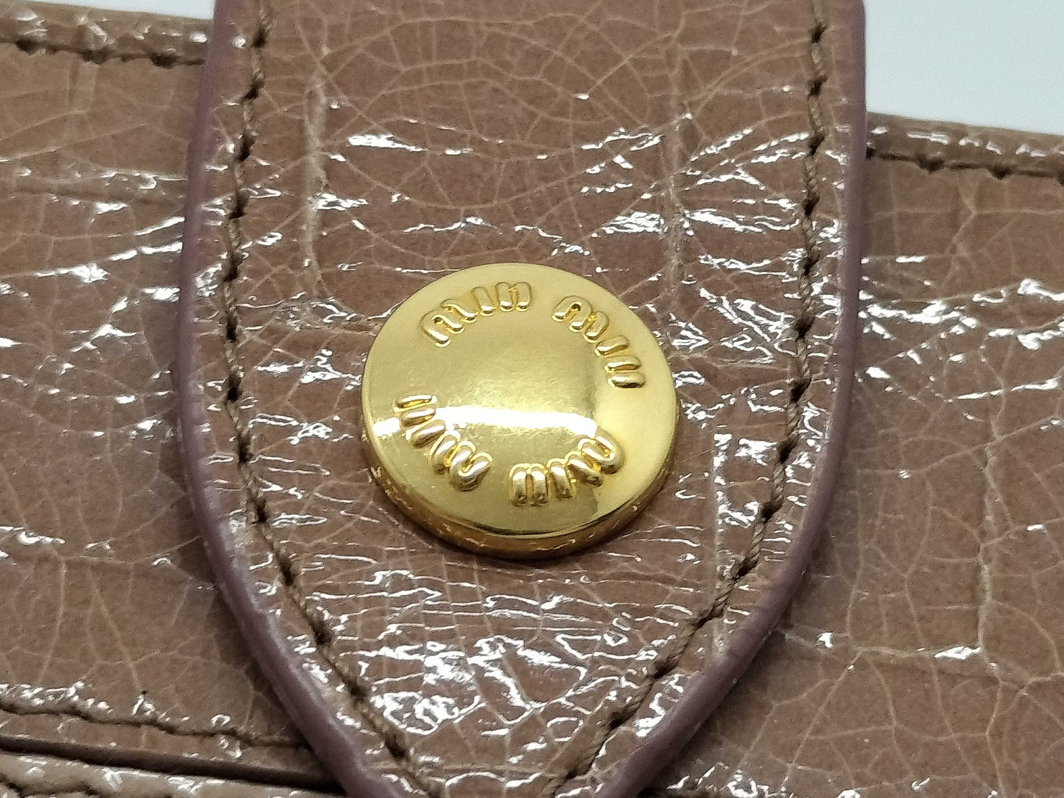 embossed coin purse — view 13