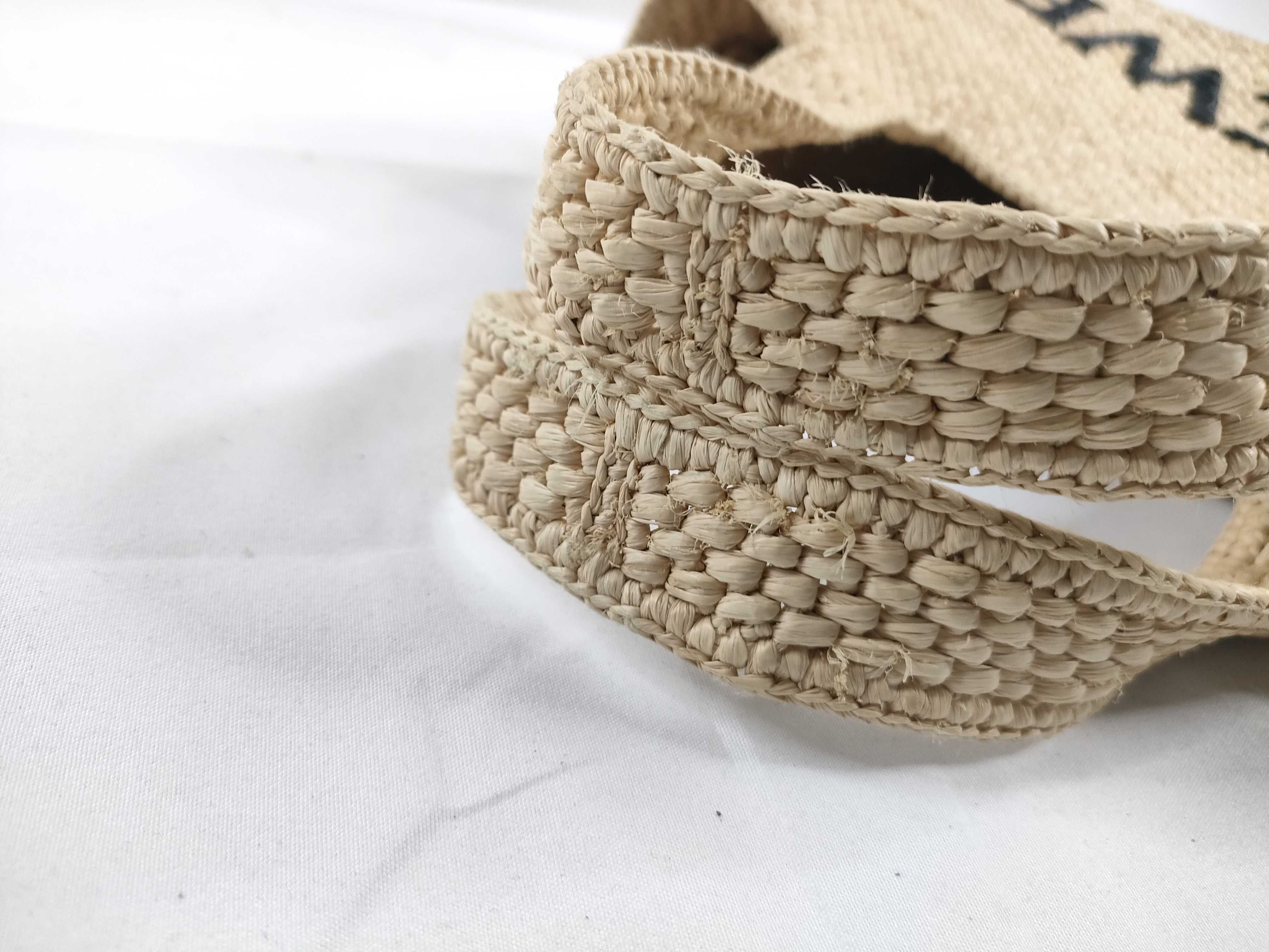 Font Tote Small Raffia x Leather 2-Way Handbag Beige Handbag — view 7