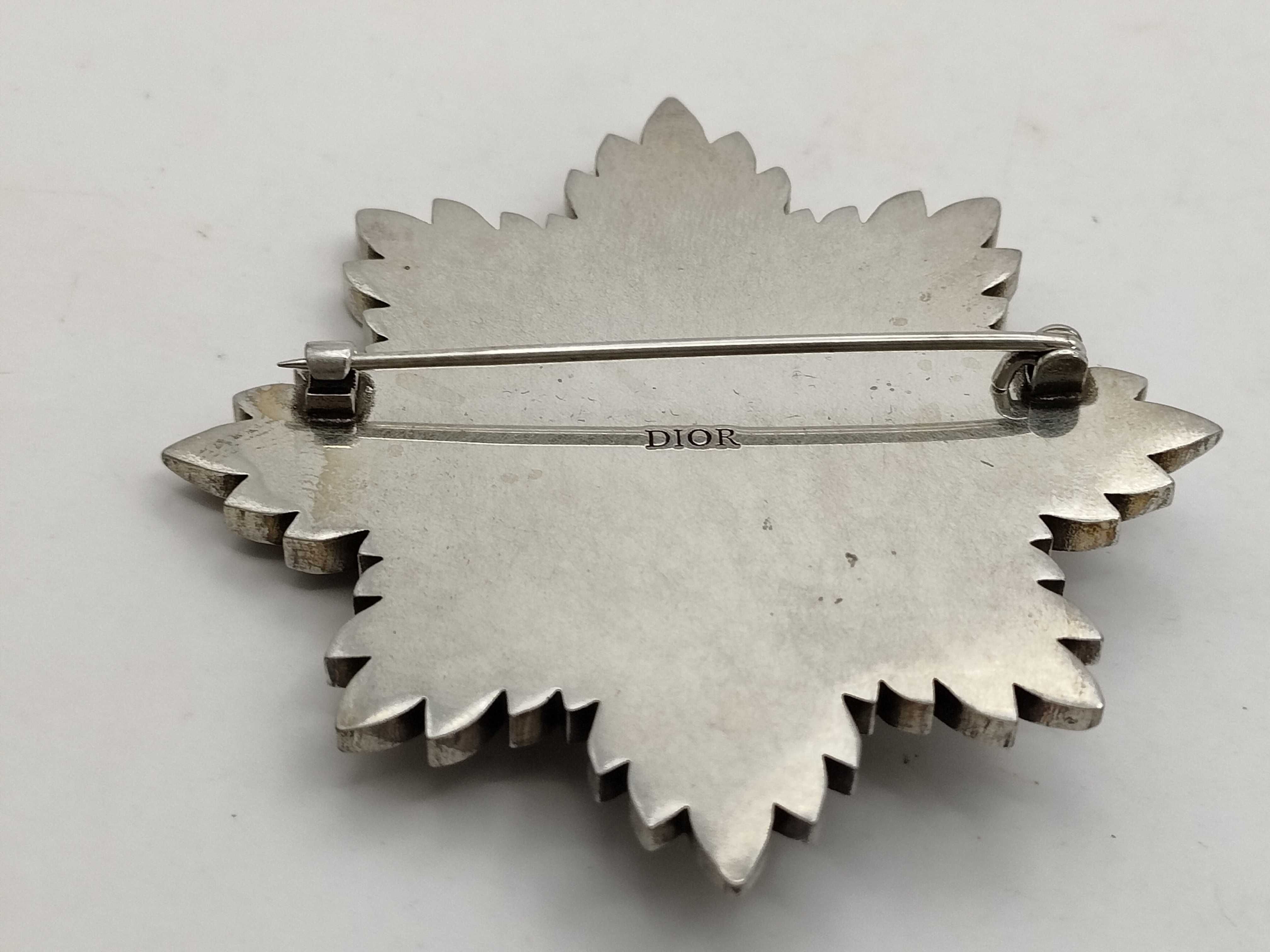 BUFFALO STAR Brooch — view 3