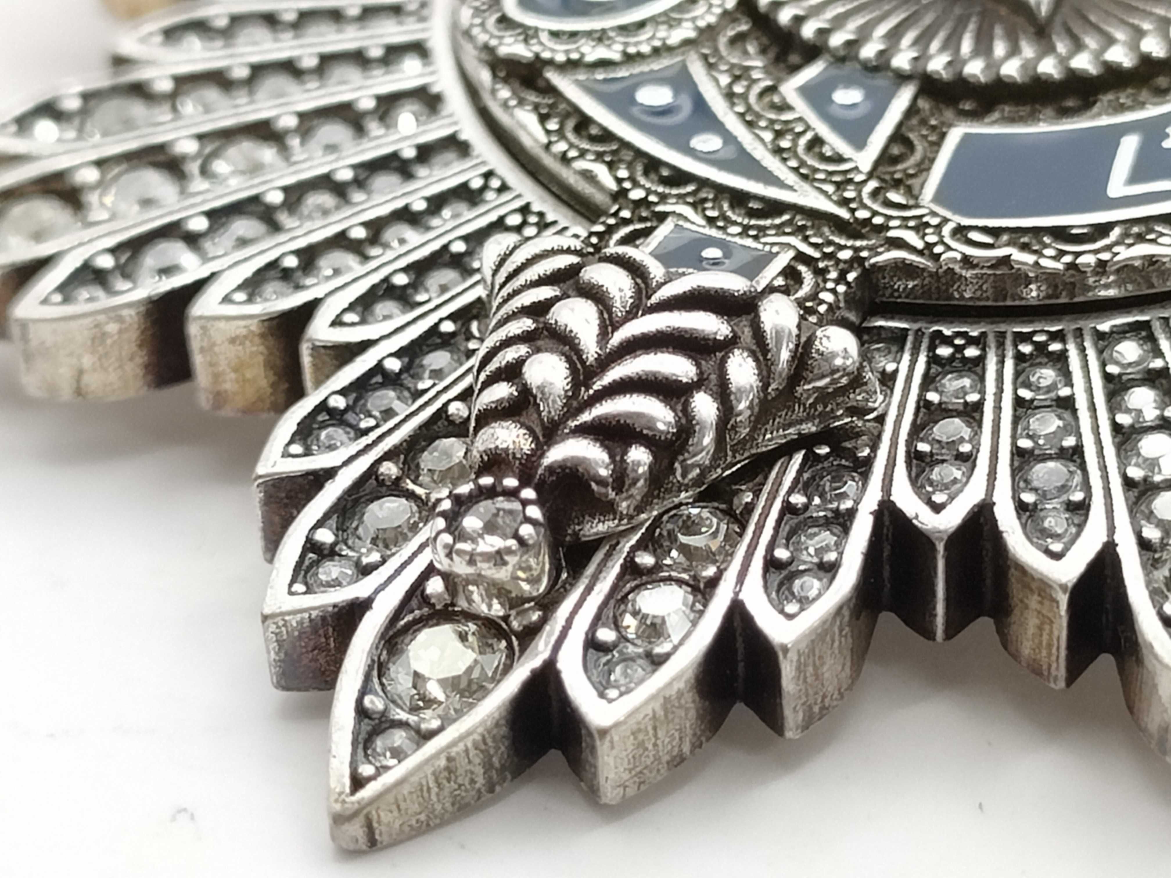 BUFFALO STAR Brooch — view 7