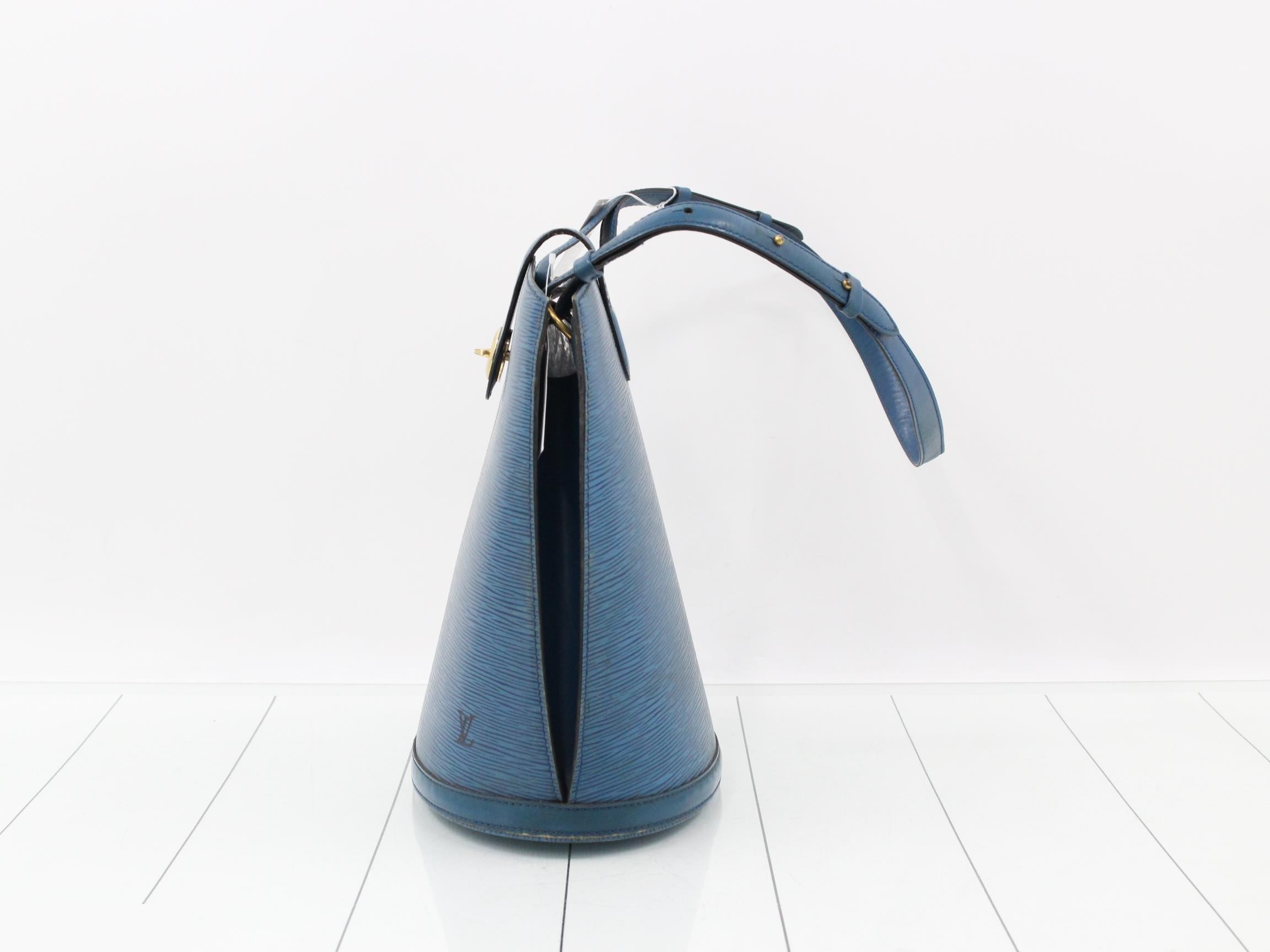 Epi Cluny Shoulder Bag — view 3