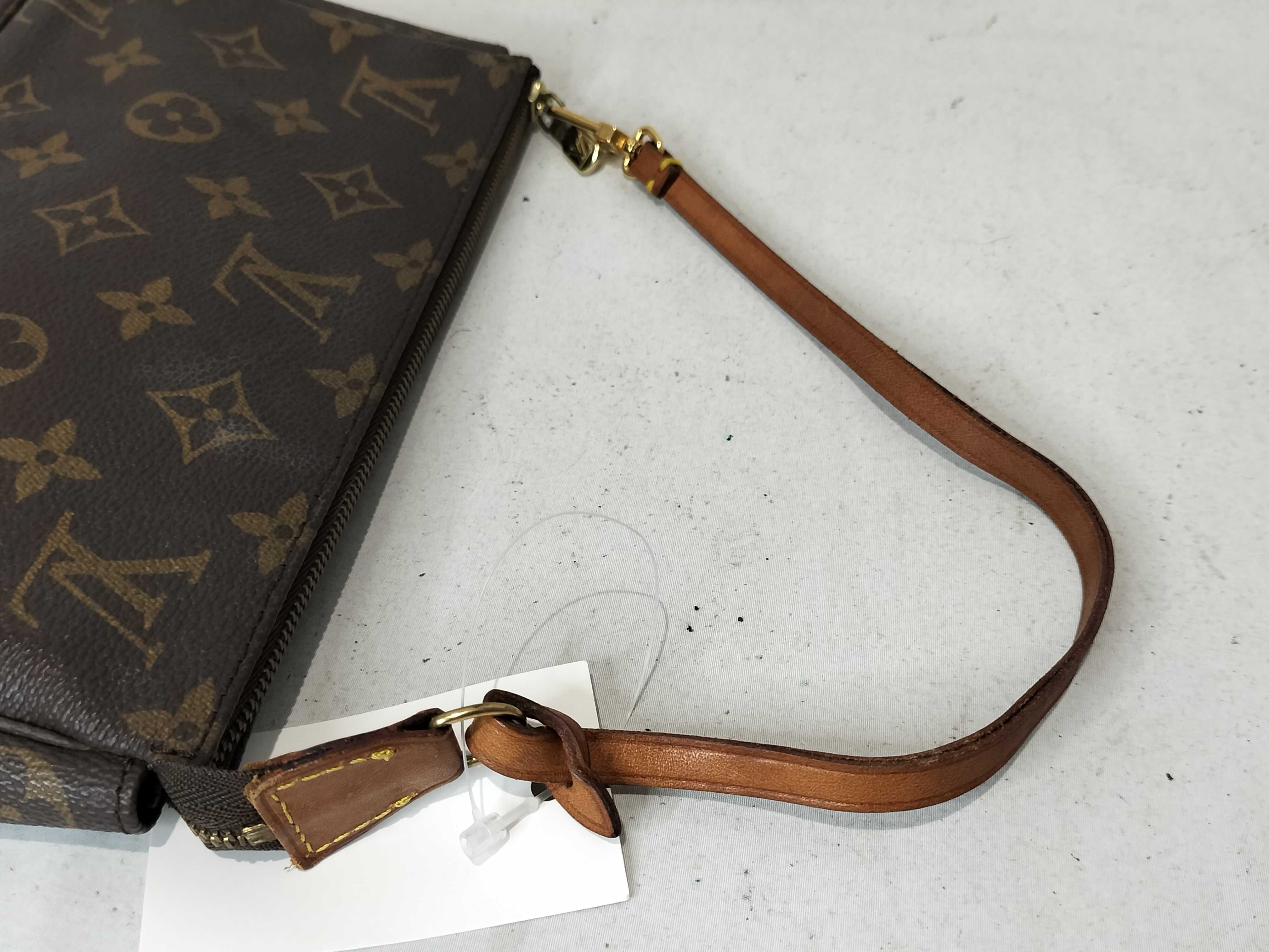 Monogram Accessoires Pouch — view 3
