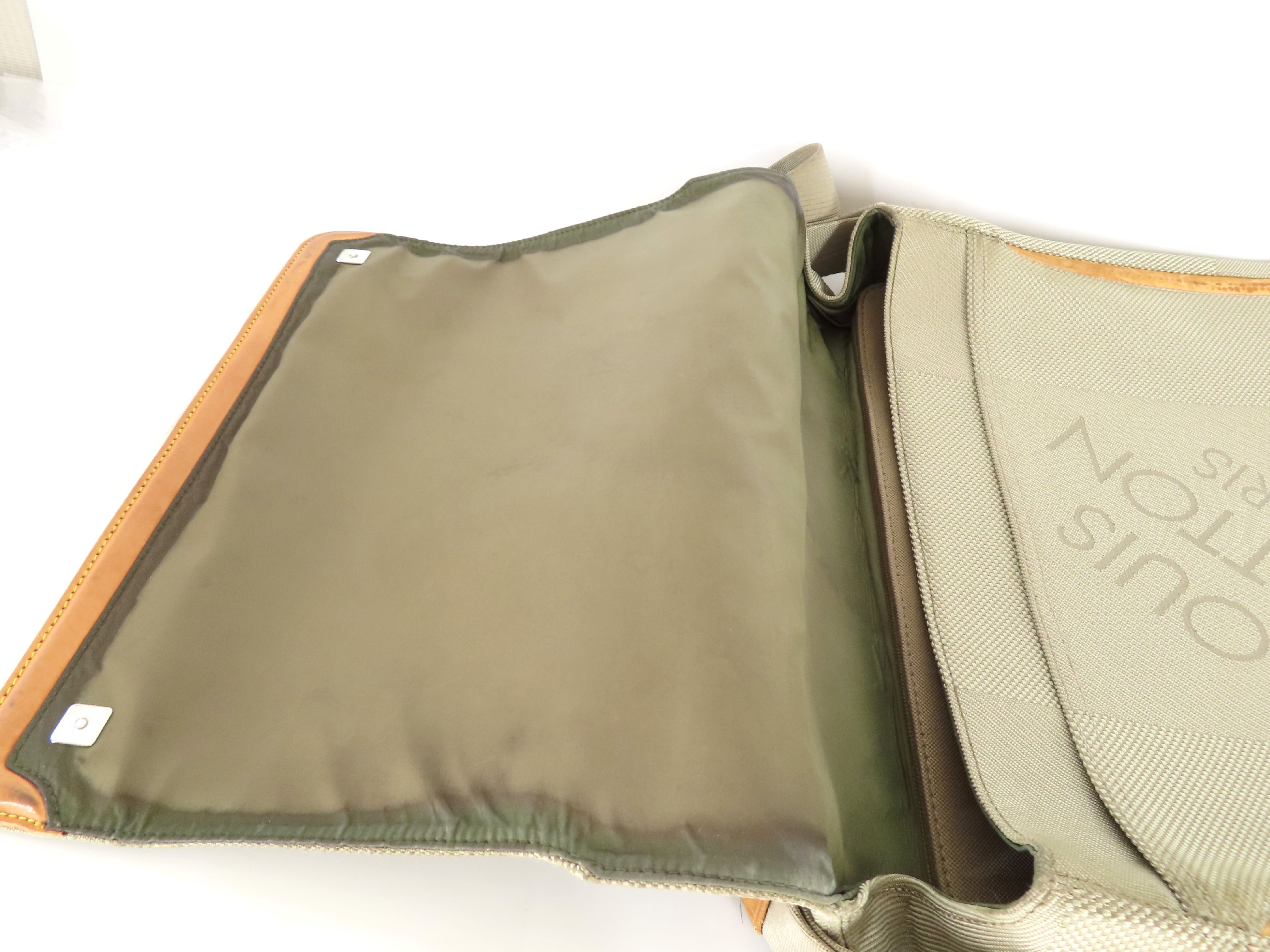 Damier Geant Messager M93031 Shoulder Bag — view 8