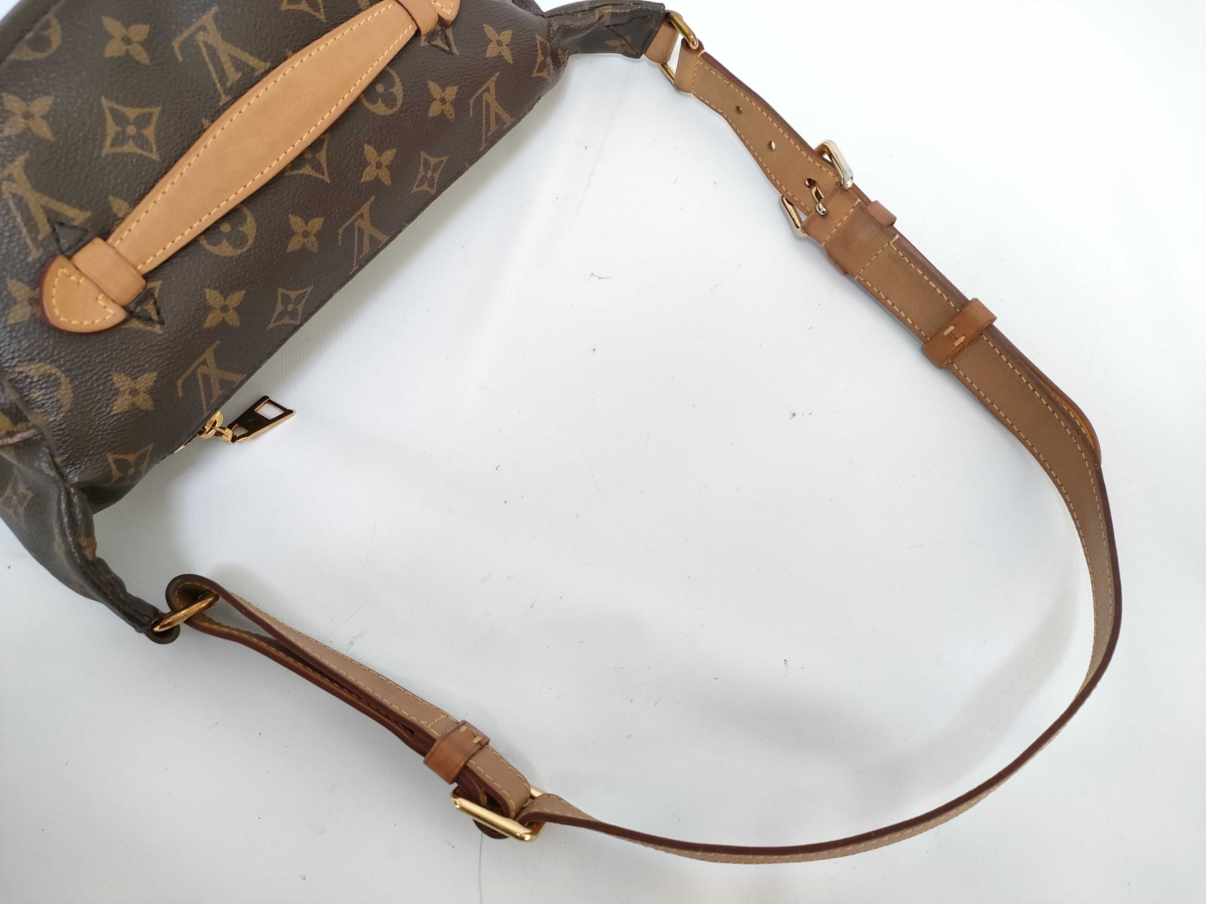 Monogram LV Louis Vuitton Monogram Bumbag Waist Bag — view 4