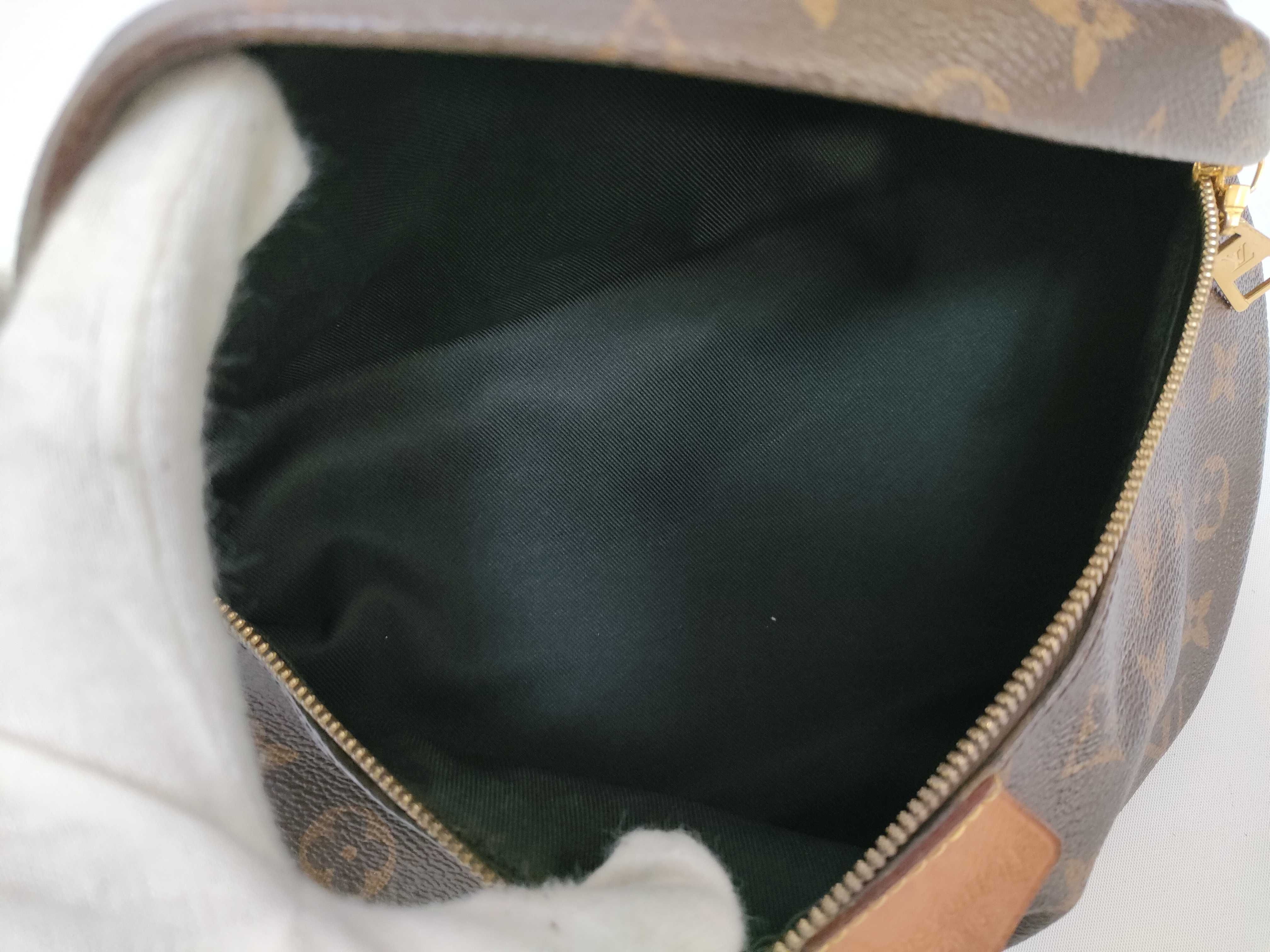 Monogram LV Louis Vuitton Monogram Bumbag Waist Bag — view 8