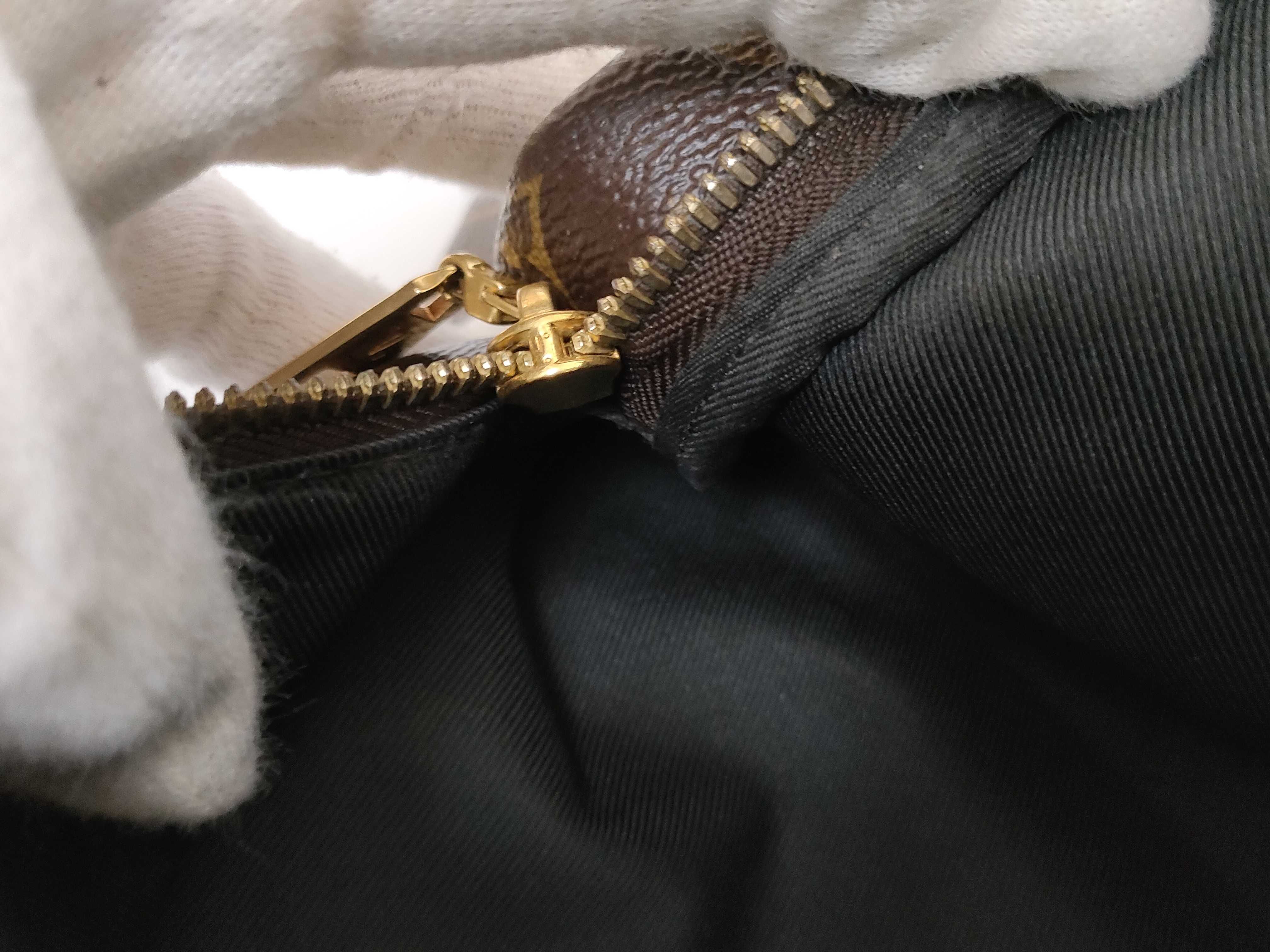 Monogram LV Louis Vuitton Monogram Bumbag Waist Bag — view 9