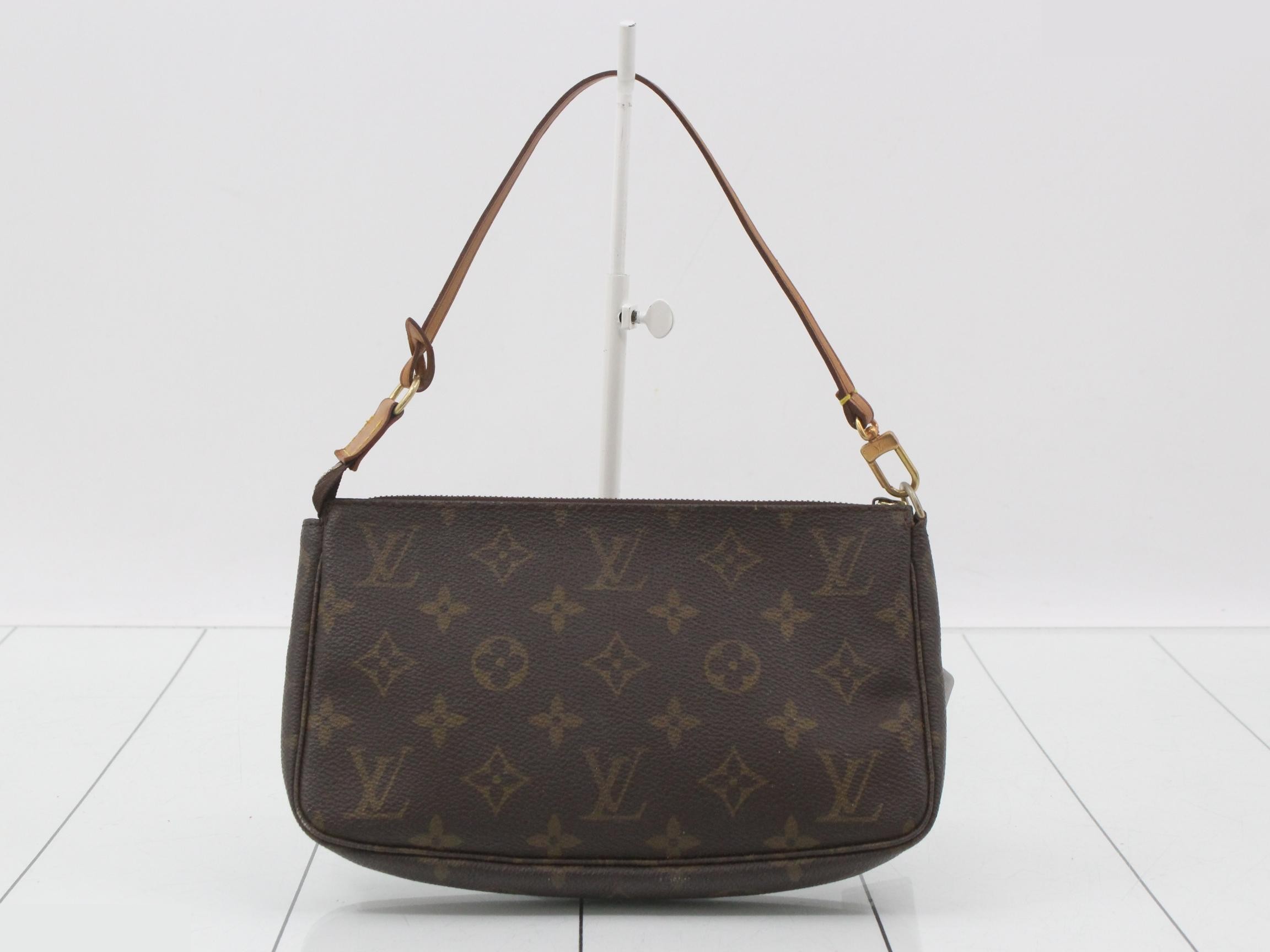 Pochette Accessoires (old model) — view 2