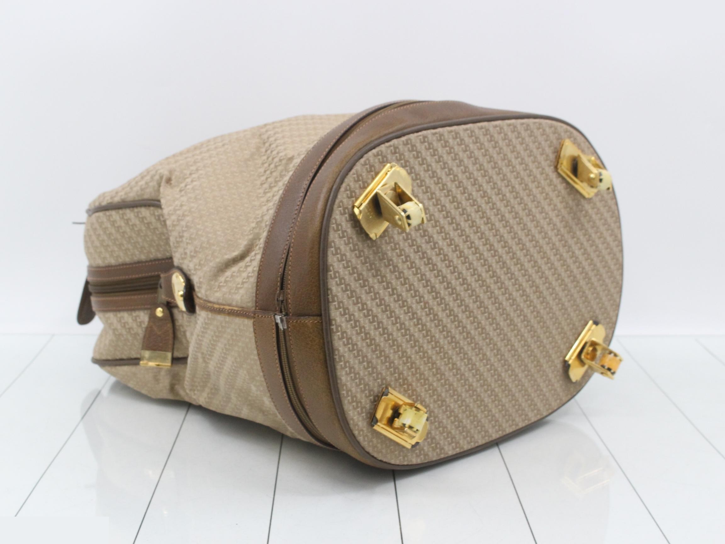 Travel bag — view 5