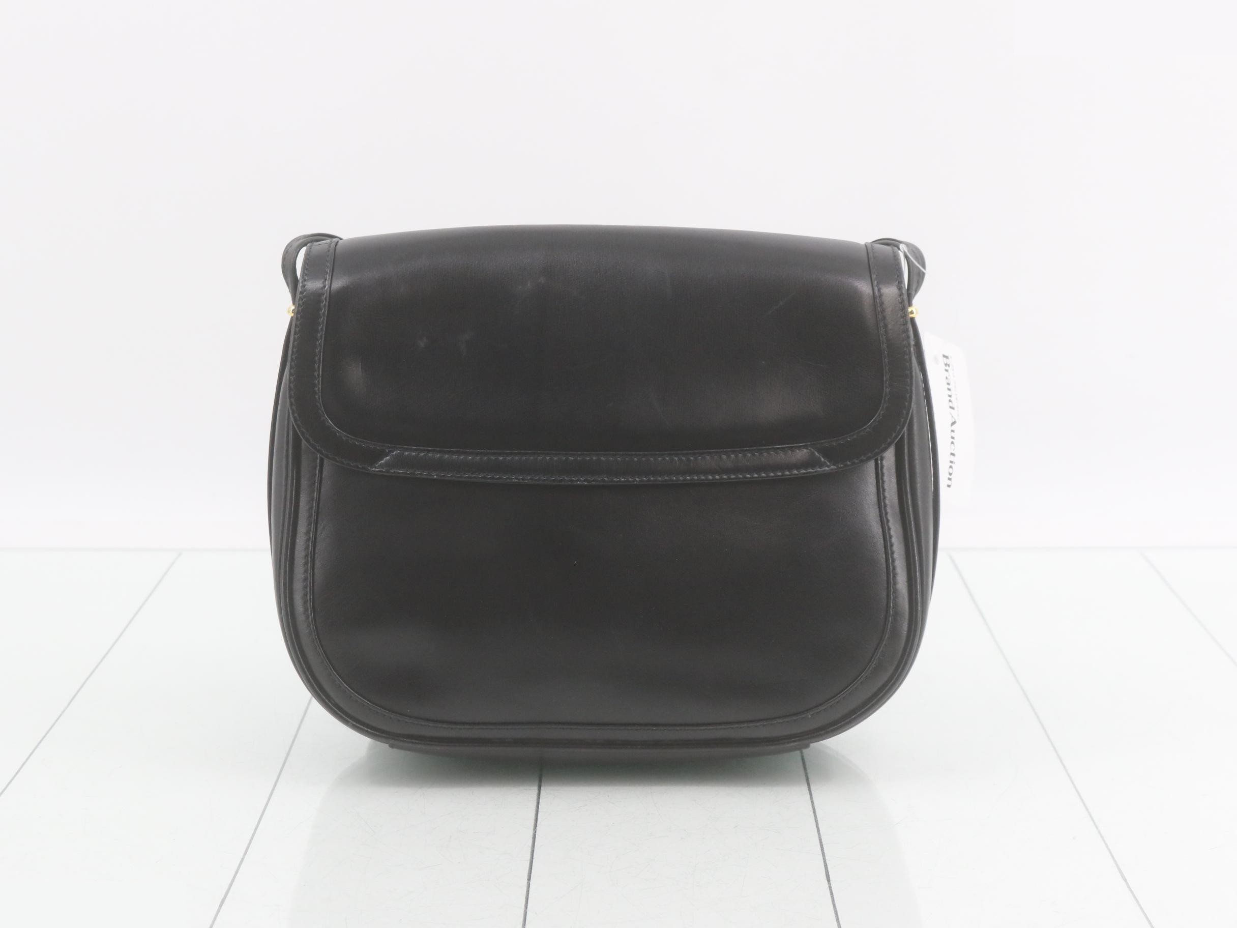 Shoulder bag, calfskin, black — view 2