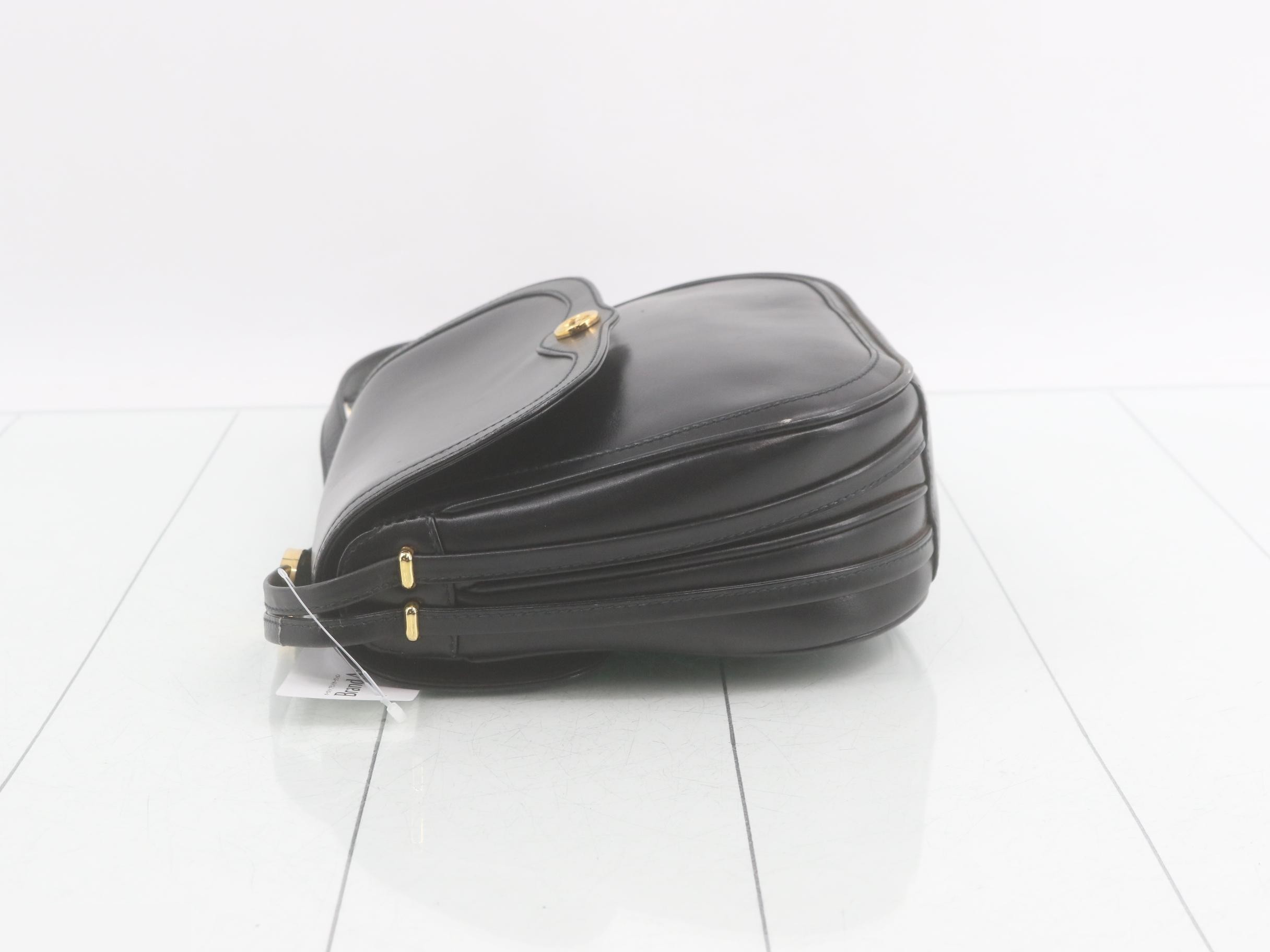 Shoulder bag, calfskin, black — view 4