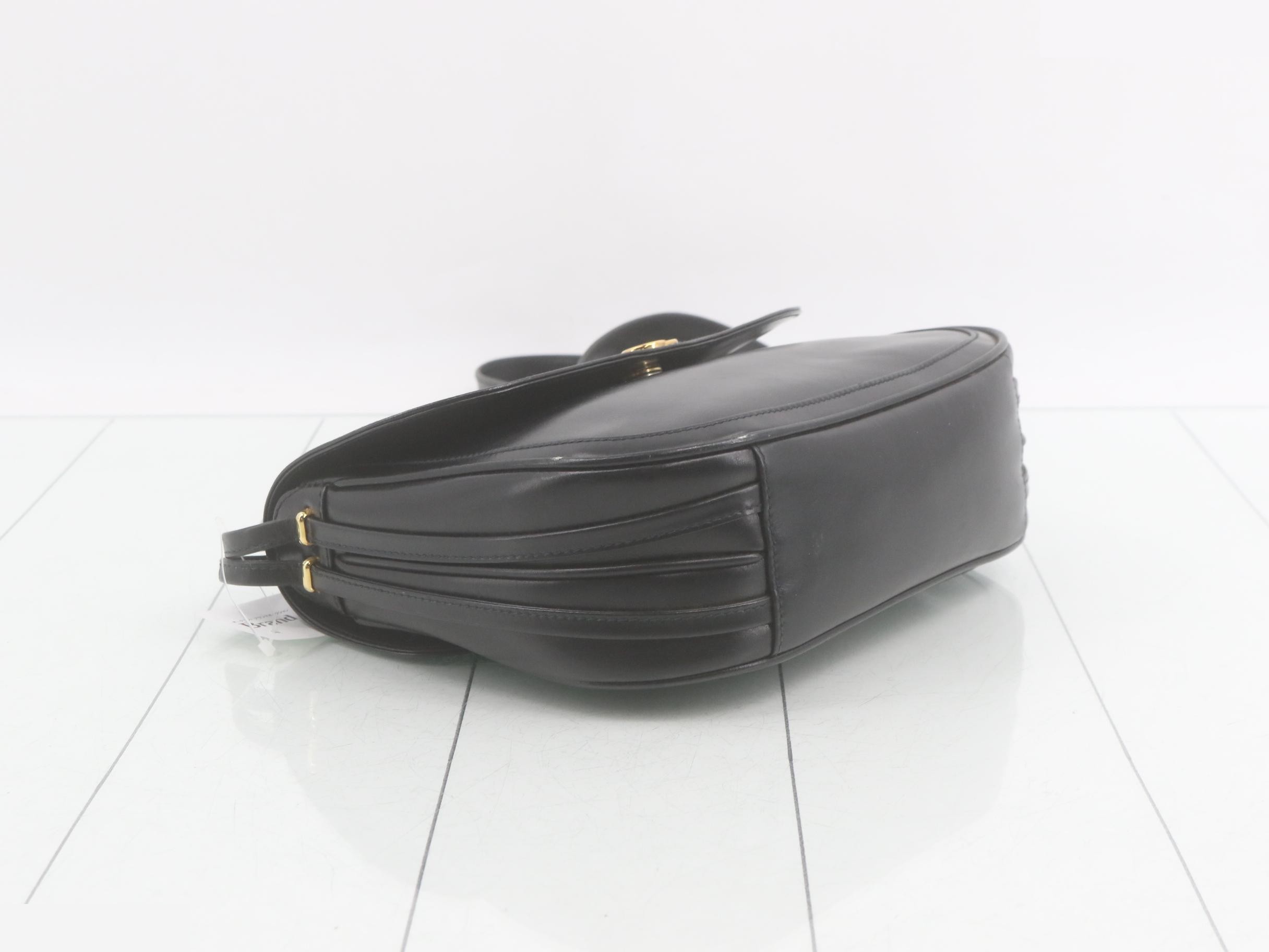 Shoulder bag, calfskin, black — view 5