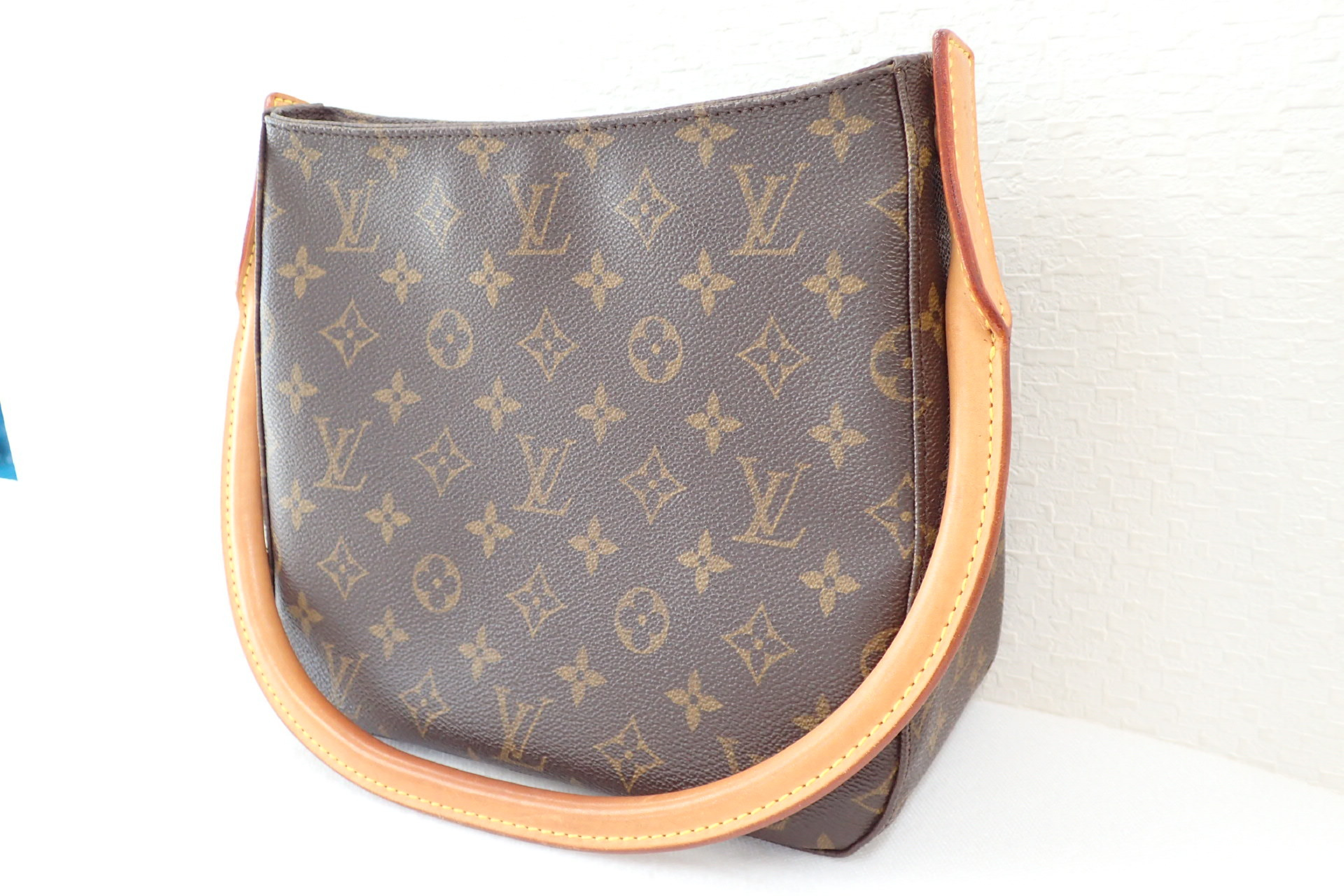 Monogram Looping MM Shoulder Bag — view 2