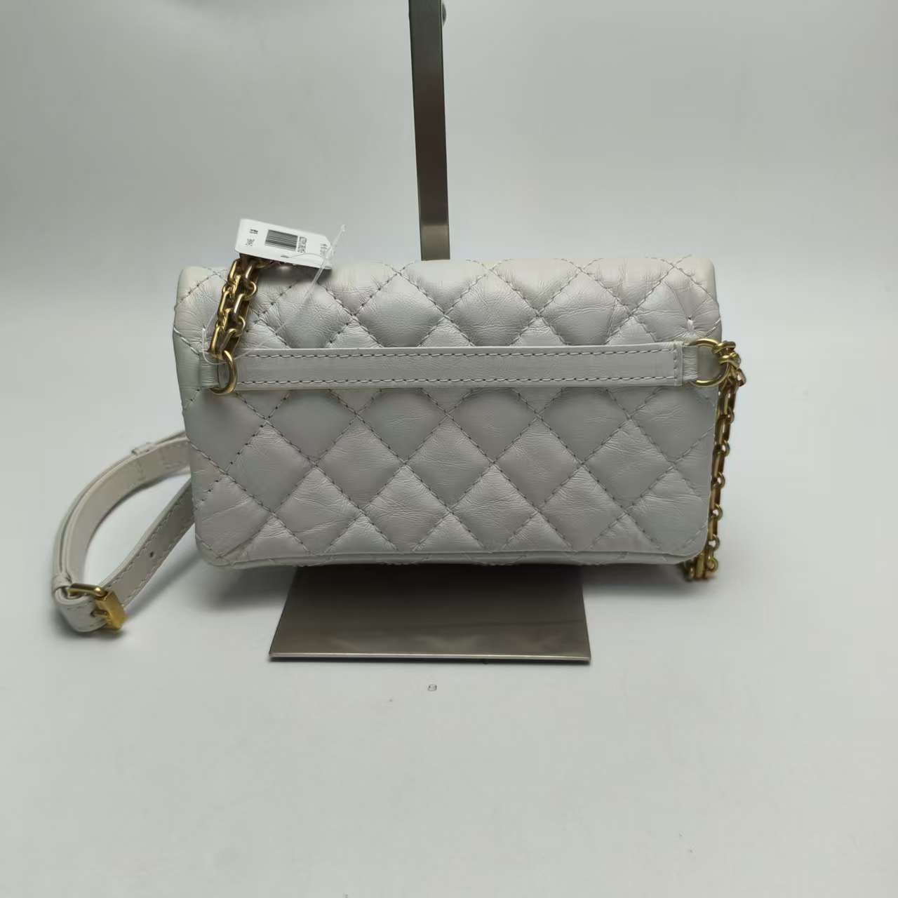 【*Shipped from: China*】CHANEL 2.55 Leather Shoulder Bag 27591761 — view 3