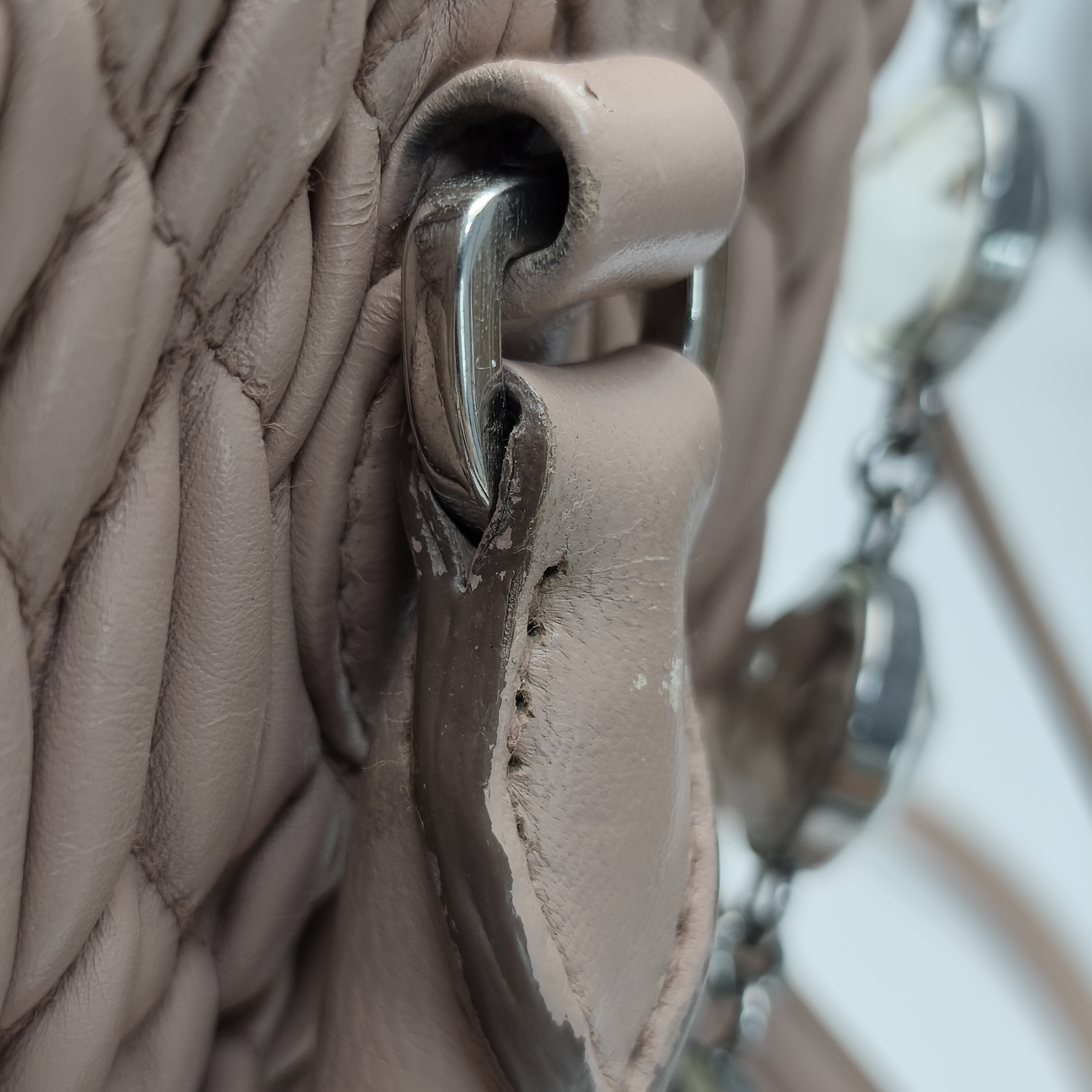 【*Shipped from: China*】Miu Miu Crystal Leather Shoulder Bag — view 14