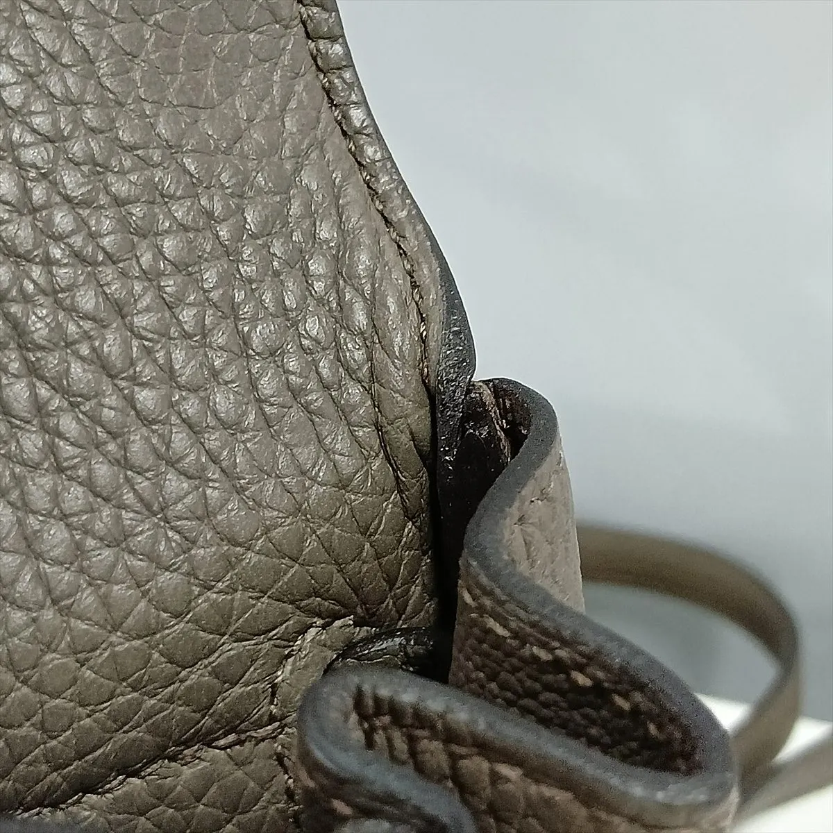 [Individually packaged] Hermes Kelly Ad PM Togo Etoupe Gold Hardware D:2019 — view 13
