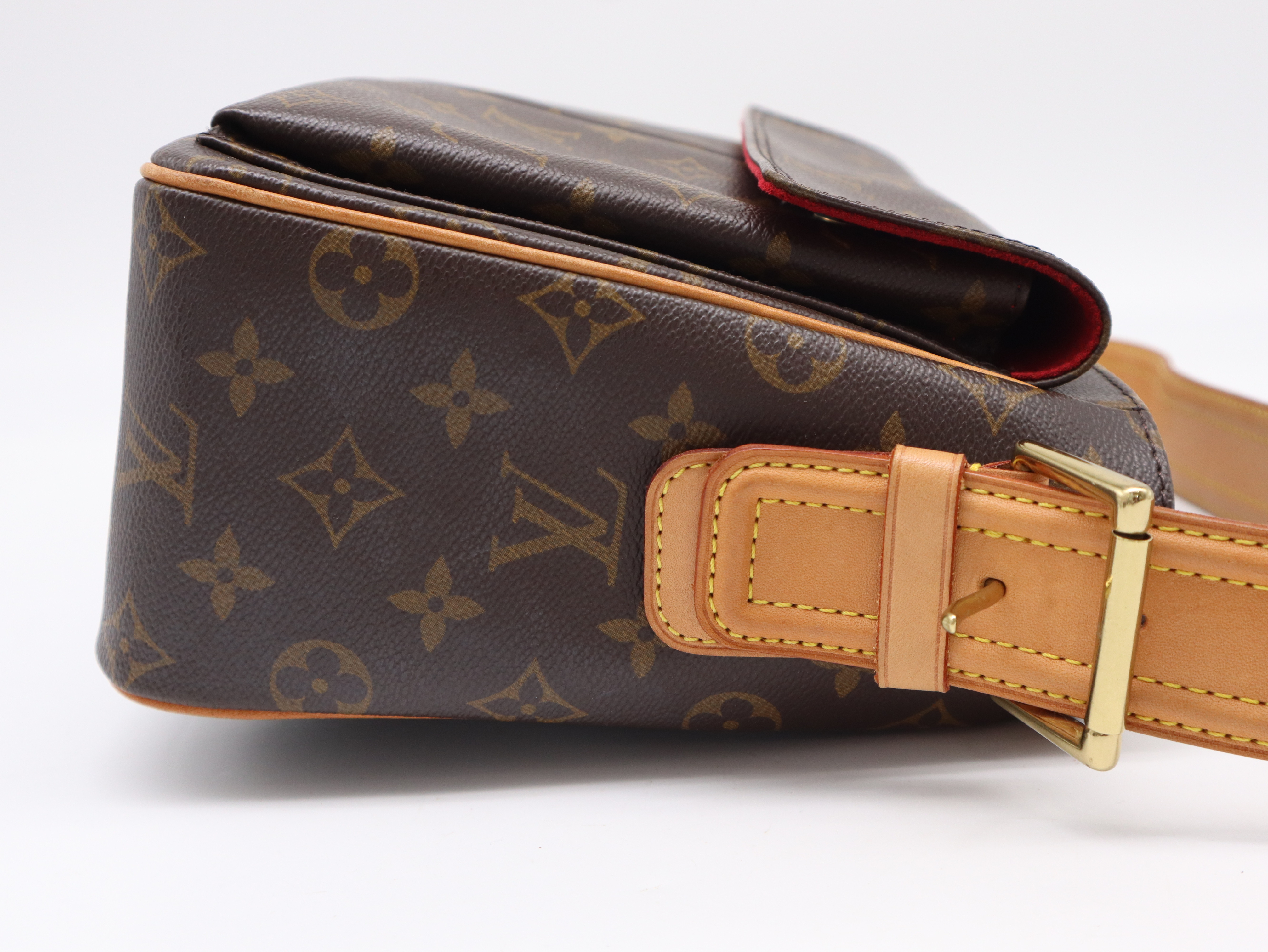 M51163 Monogram Viva Cite GM Shoulder Bag — view 4