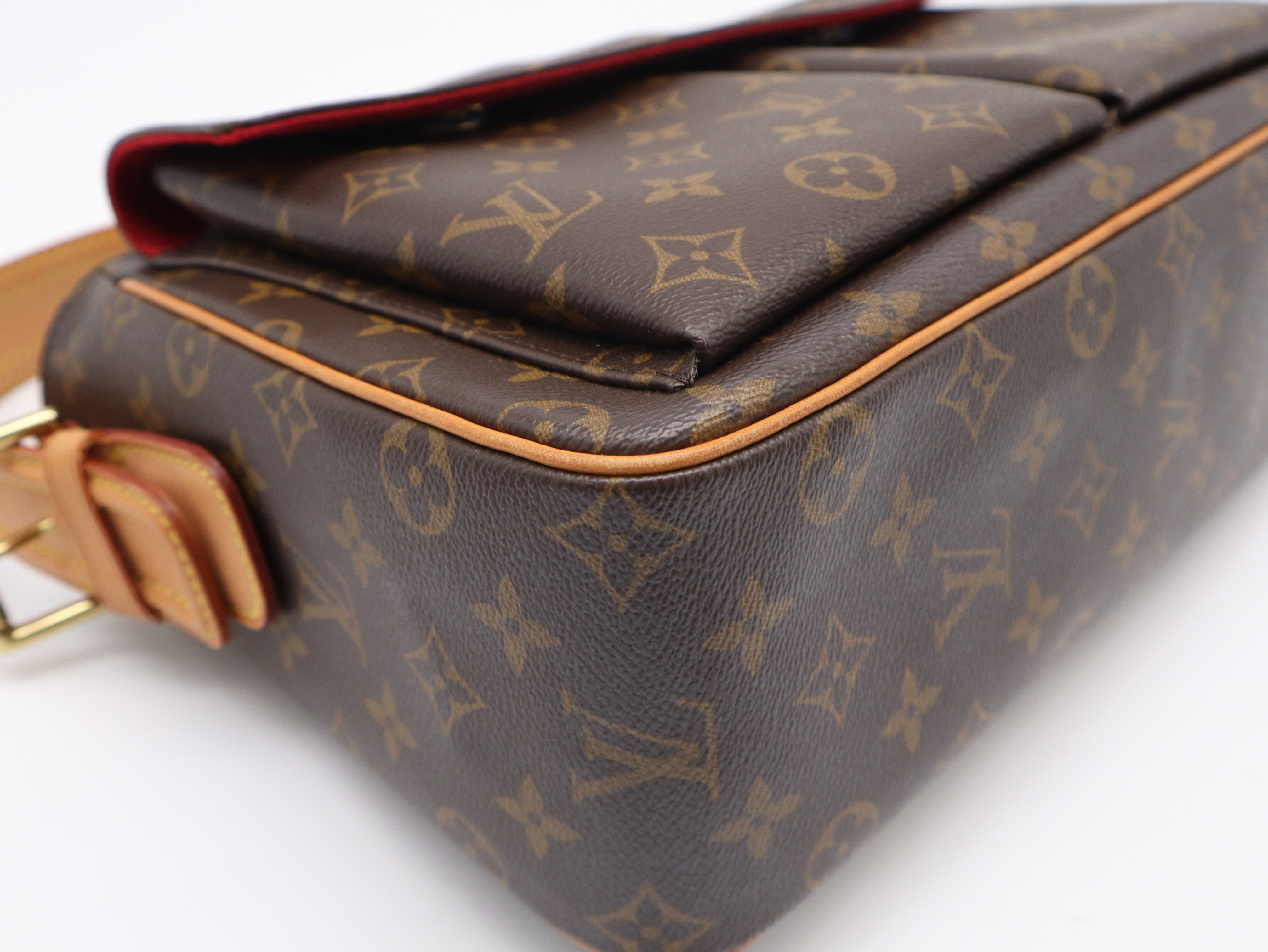 M51163 Monogram Viva Cite GM Shoulder Bag — view 7
