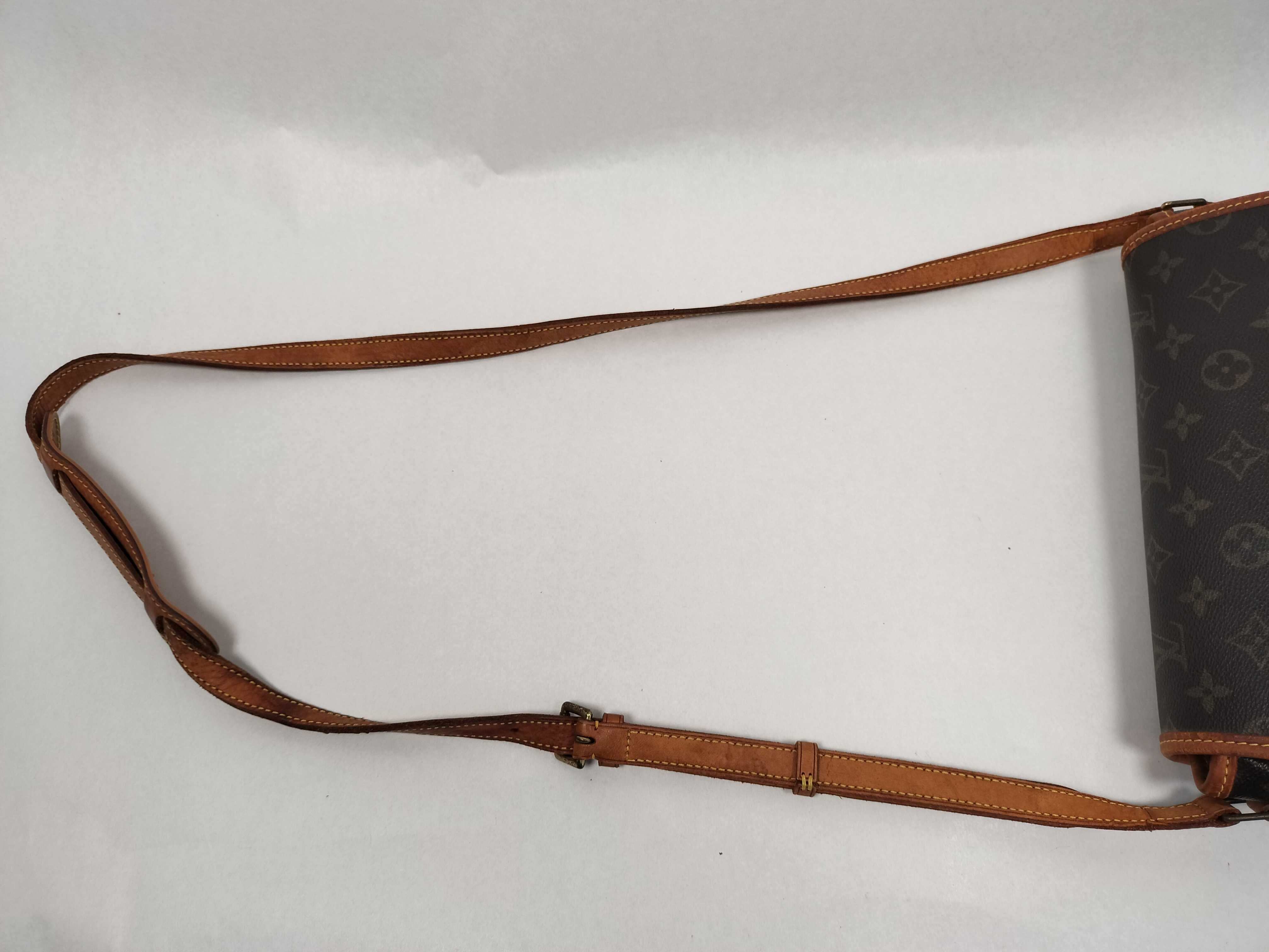 Monogram 【03】 Louis Vuitton Monogram Sologne Crossbody Shoulder Bag (Brown) — view 3