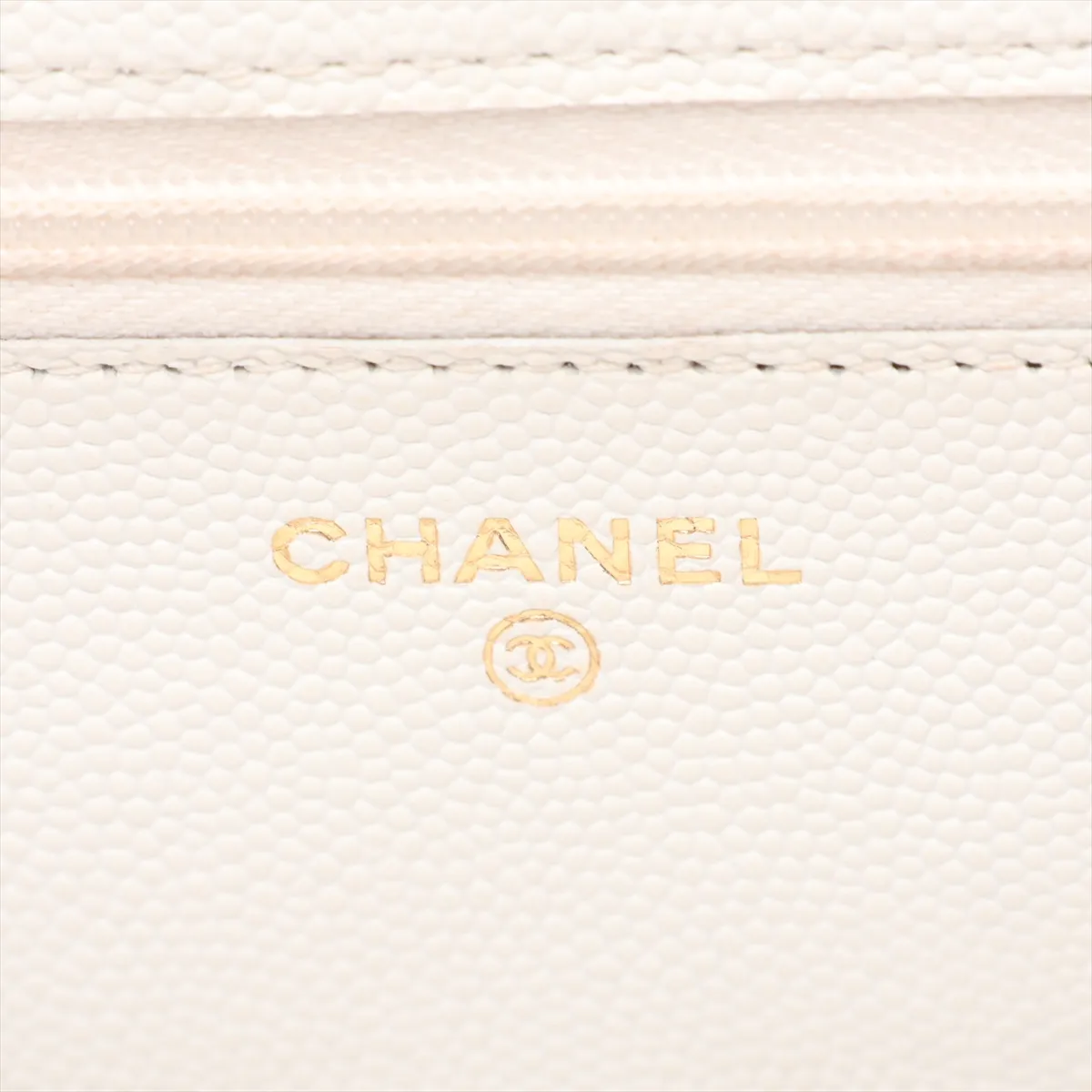 Matelassé Caviar Skin Chain Wallet, White with Gold Hardware, CP0449X0, Random Plate — view 11